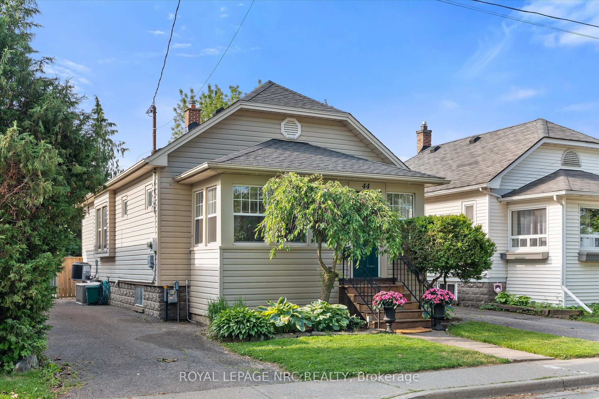 44 Beech Street, St. Catharines, ON L2R 2B7