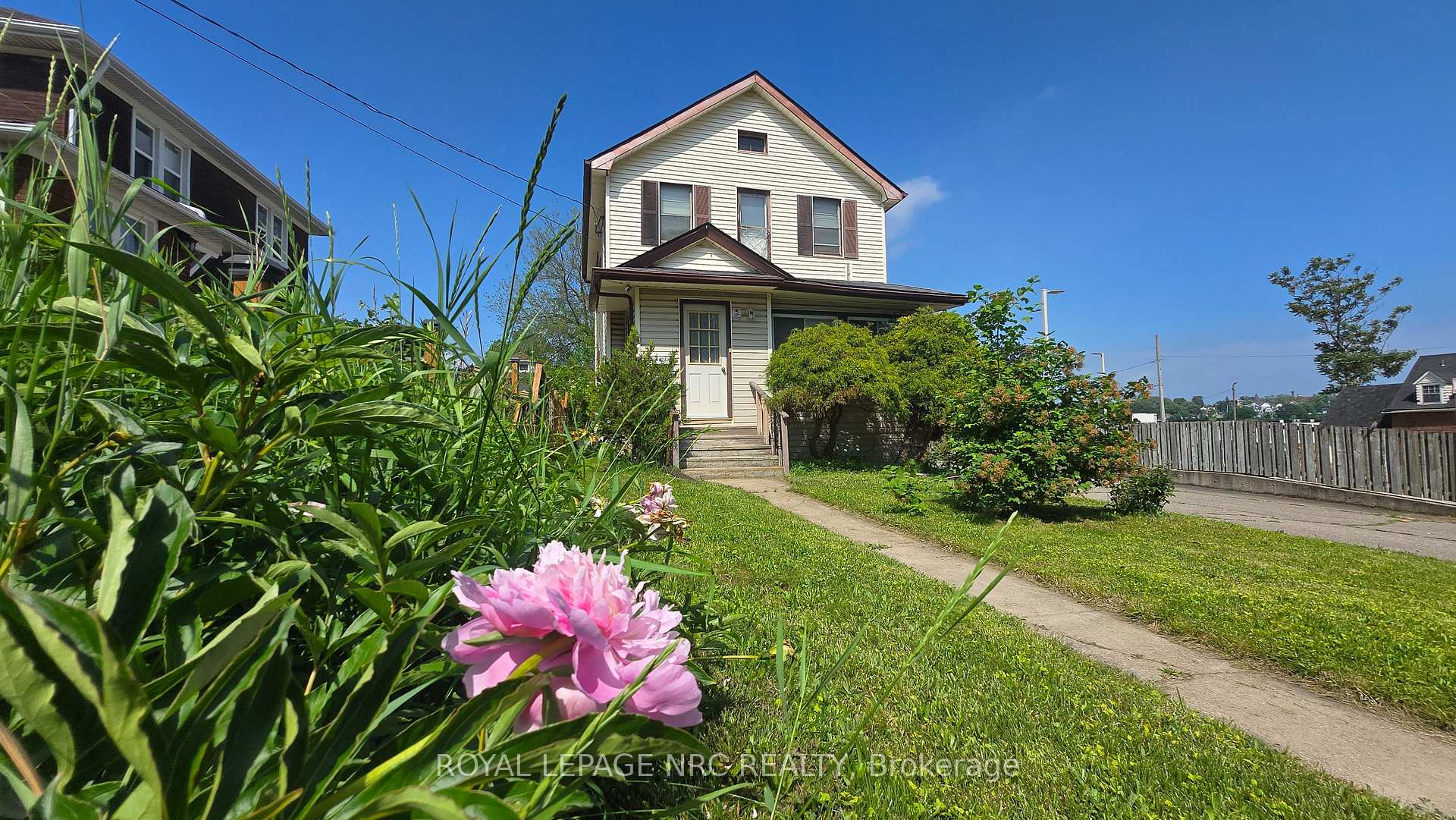 4425 Hiram Street, Niagara Falls, ON L2E 1A2