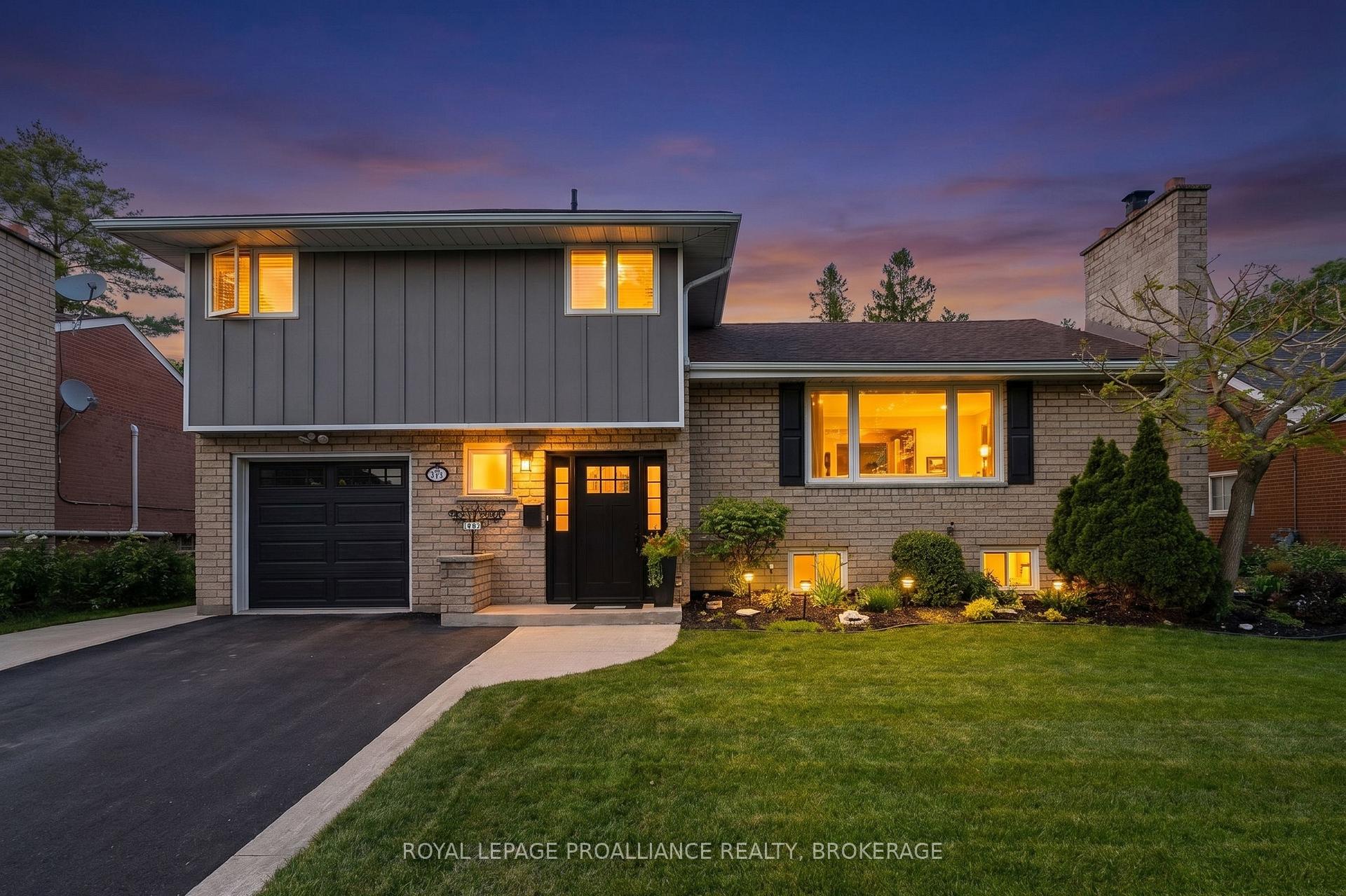 317 Avenue Road, Kingston, ON K7M 1C8