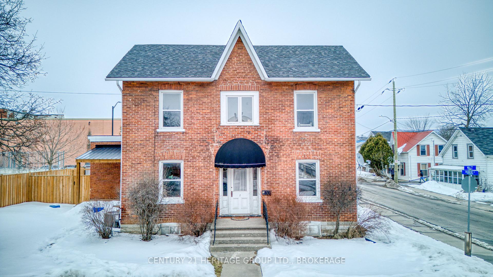 75 Robert Street, Greater Napanee, ON K7R 2M2