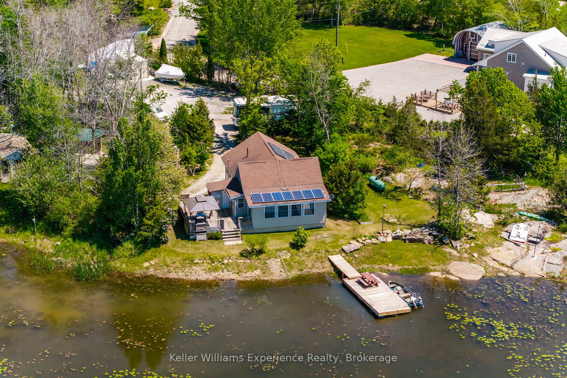 111 Evergreen Lane, Georgian Bay, ON L0K 1S0