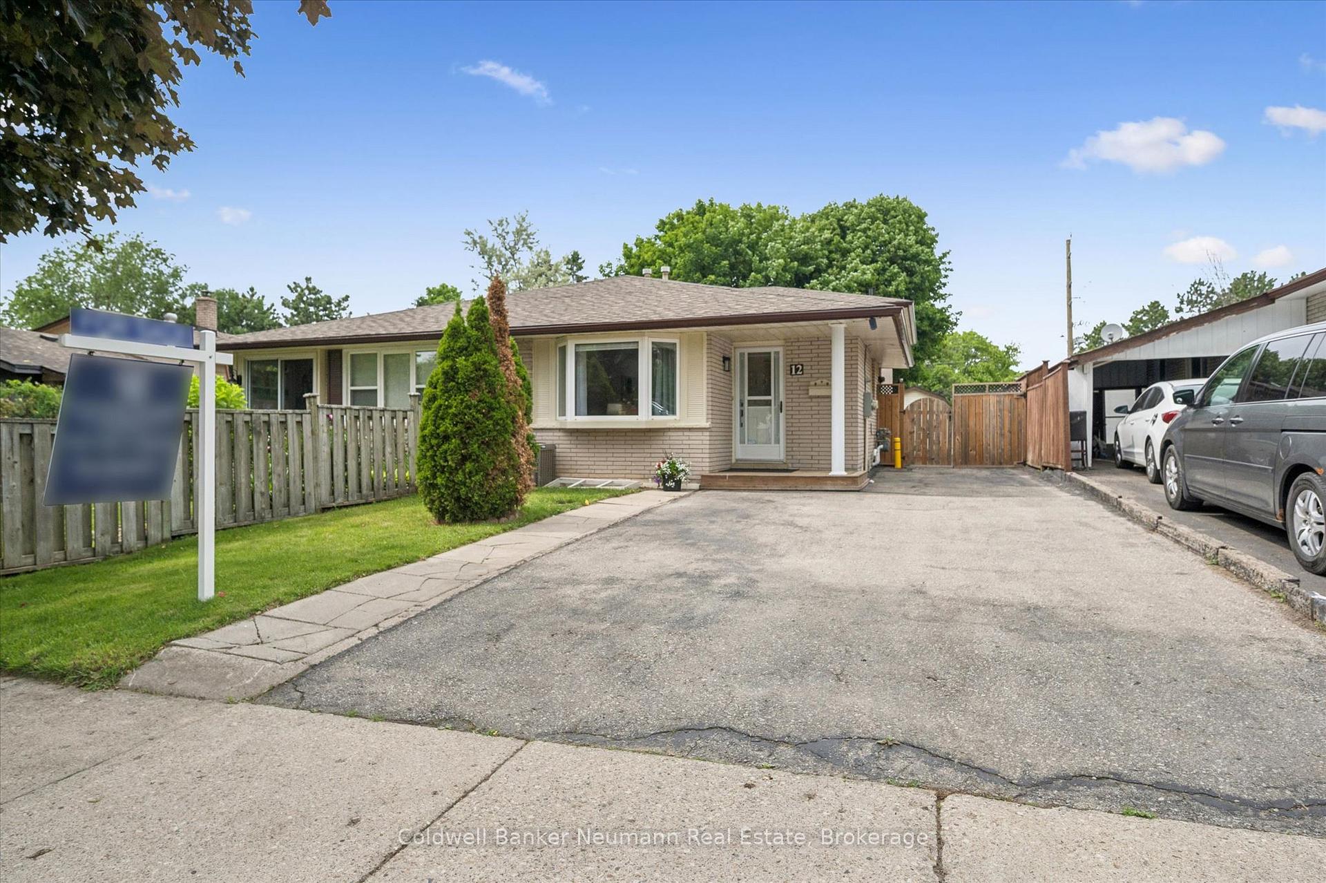 12 Shea Crescent, Kitchener, ON N2E 1E8