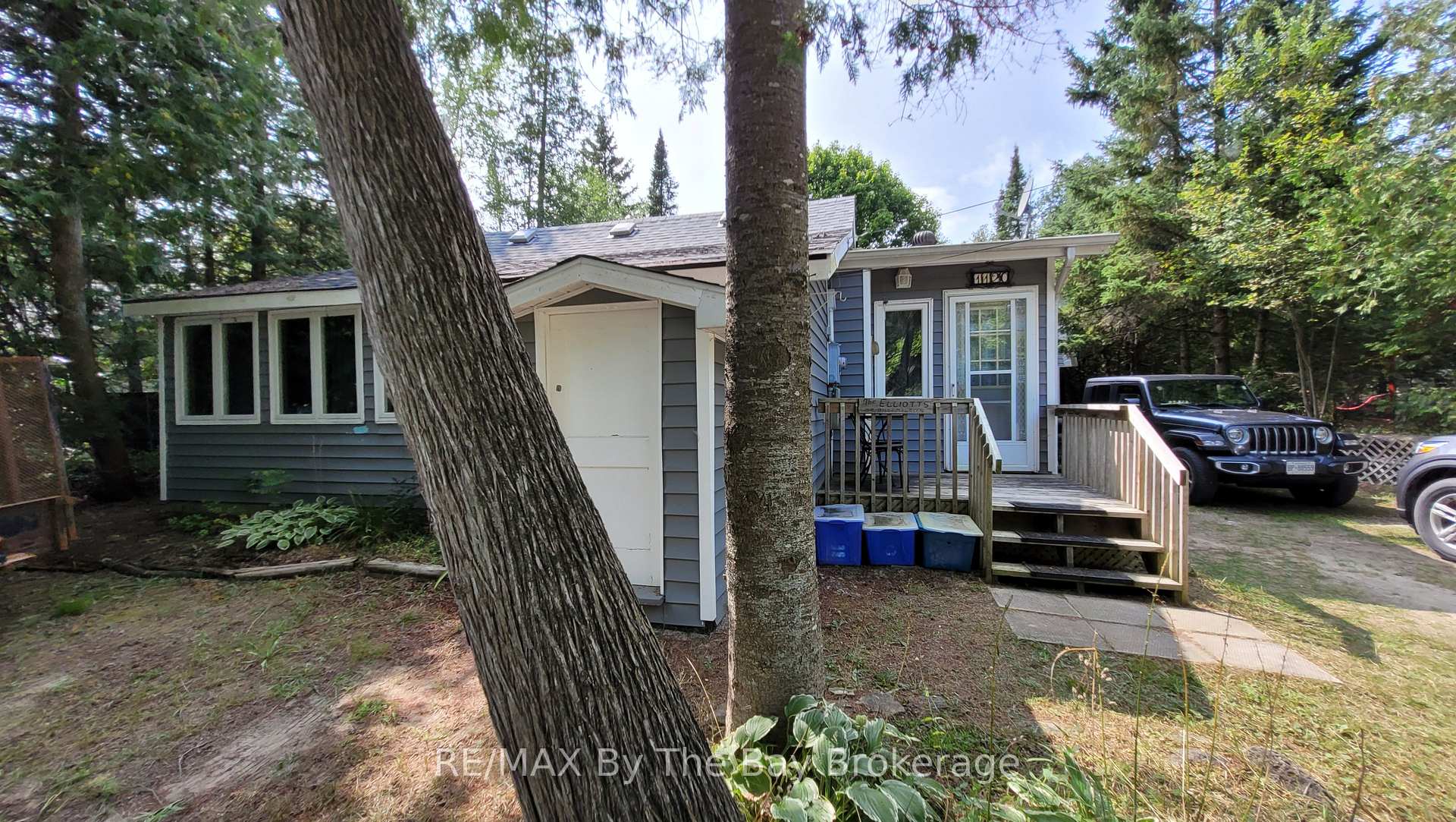 1120 King Edward Avenue, South Bruce Peninsula, ON N0H 2G0