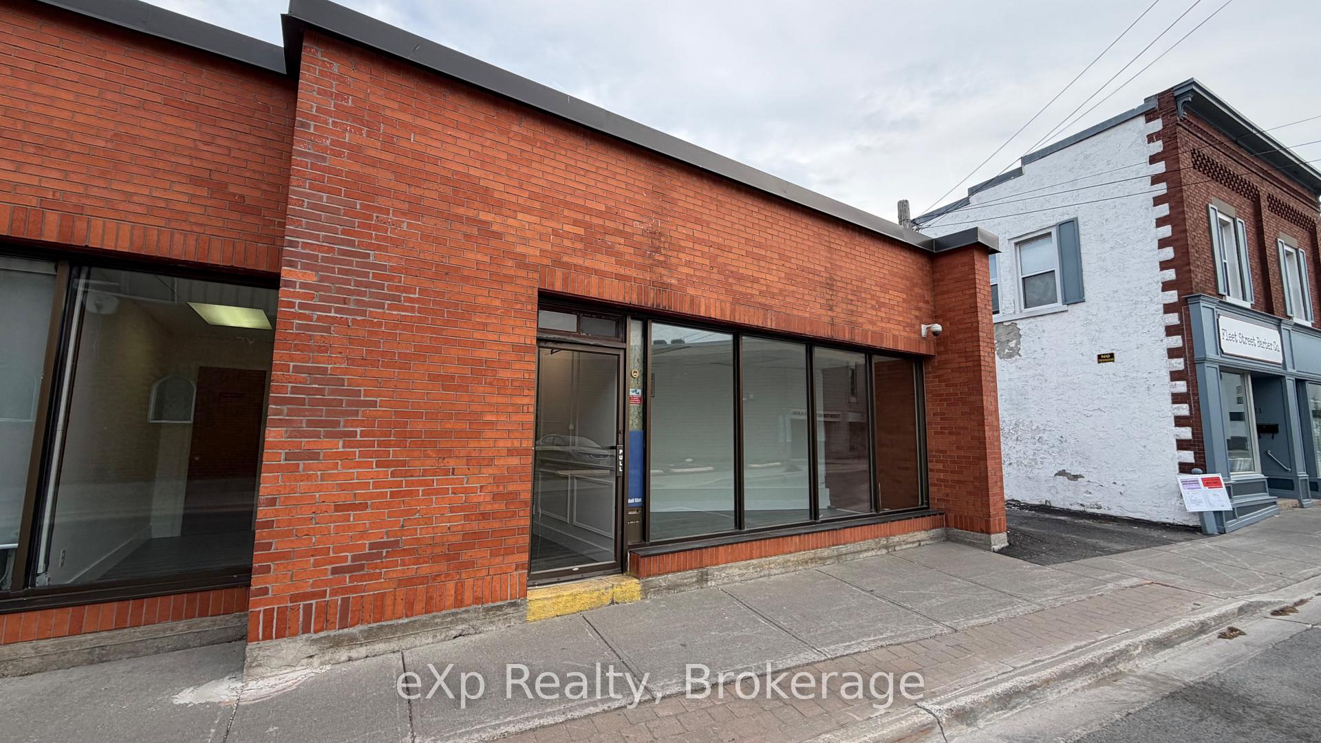 17 King Street, Quinte West, ON K8V 3V7
