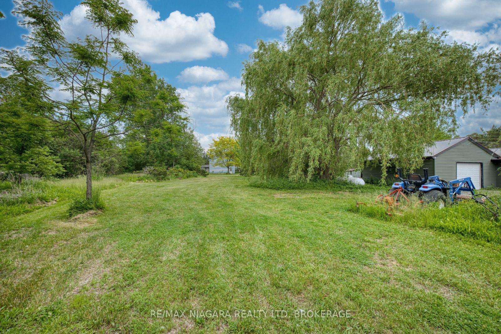 1674 Ridgemount Road, Fort Erie — photo 2 of 5