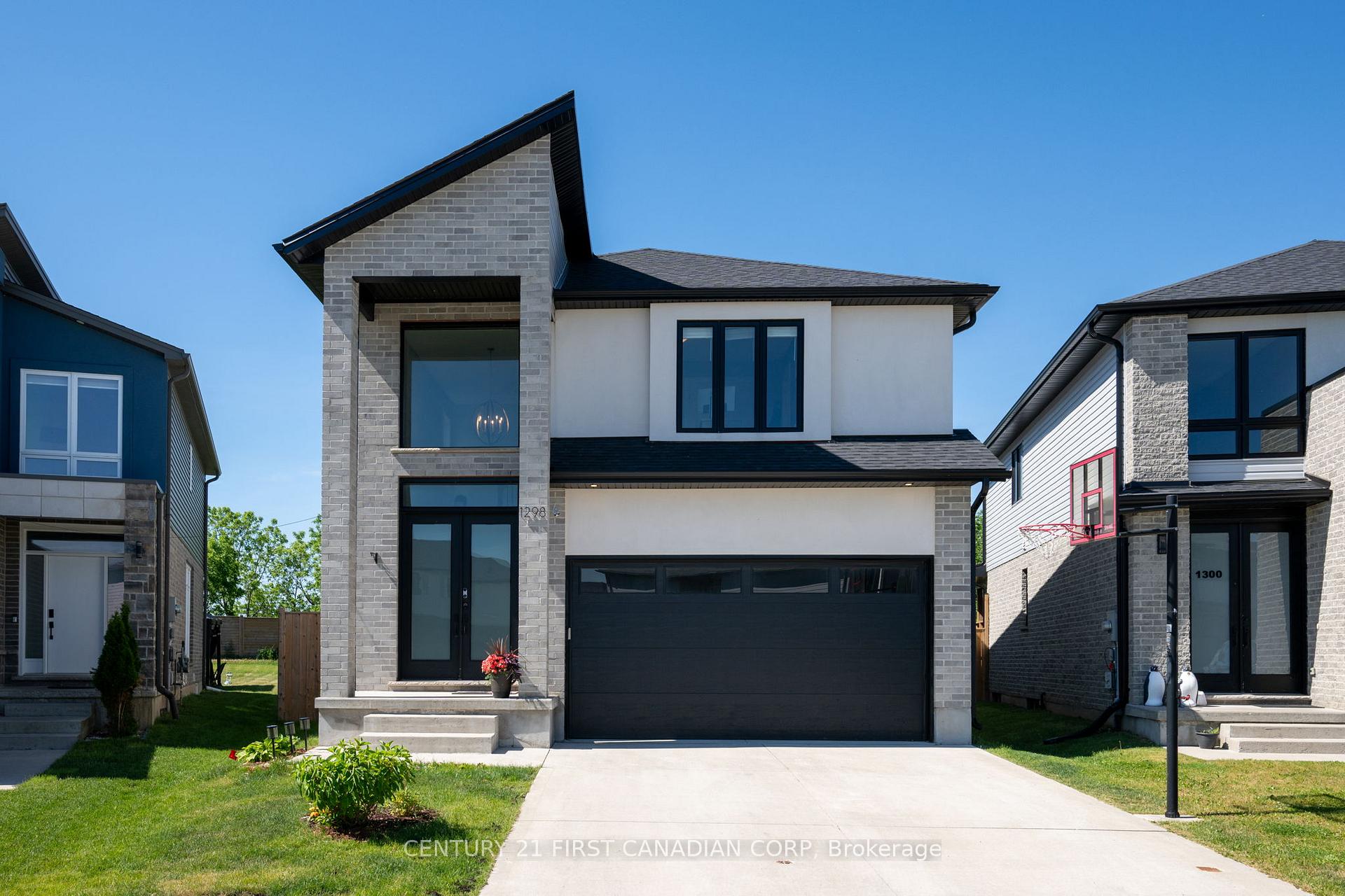 1298 SANDBAR Street, London North, ON N6G 5K3