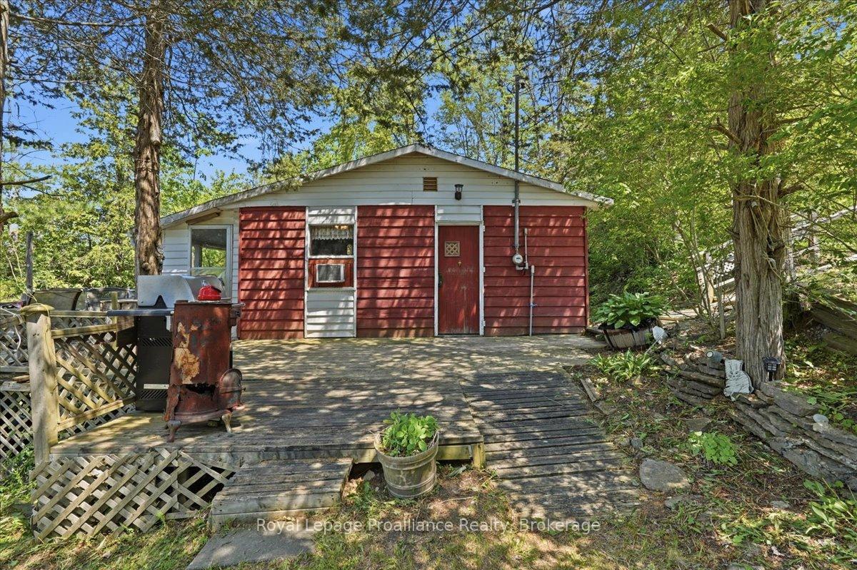 398 Haigs Reach Road, Trent Hills — photo 2 of 5
