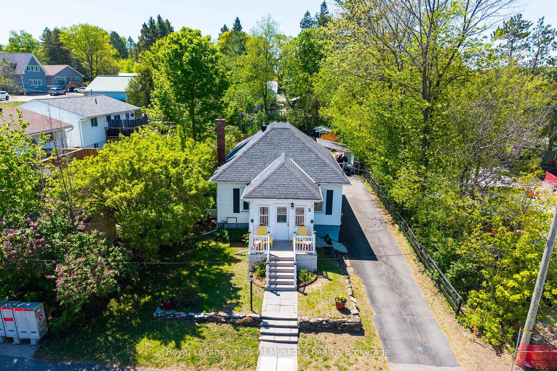 5 Tait Street, Huntsville — photo 4 of 5