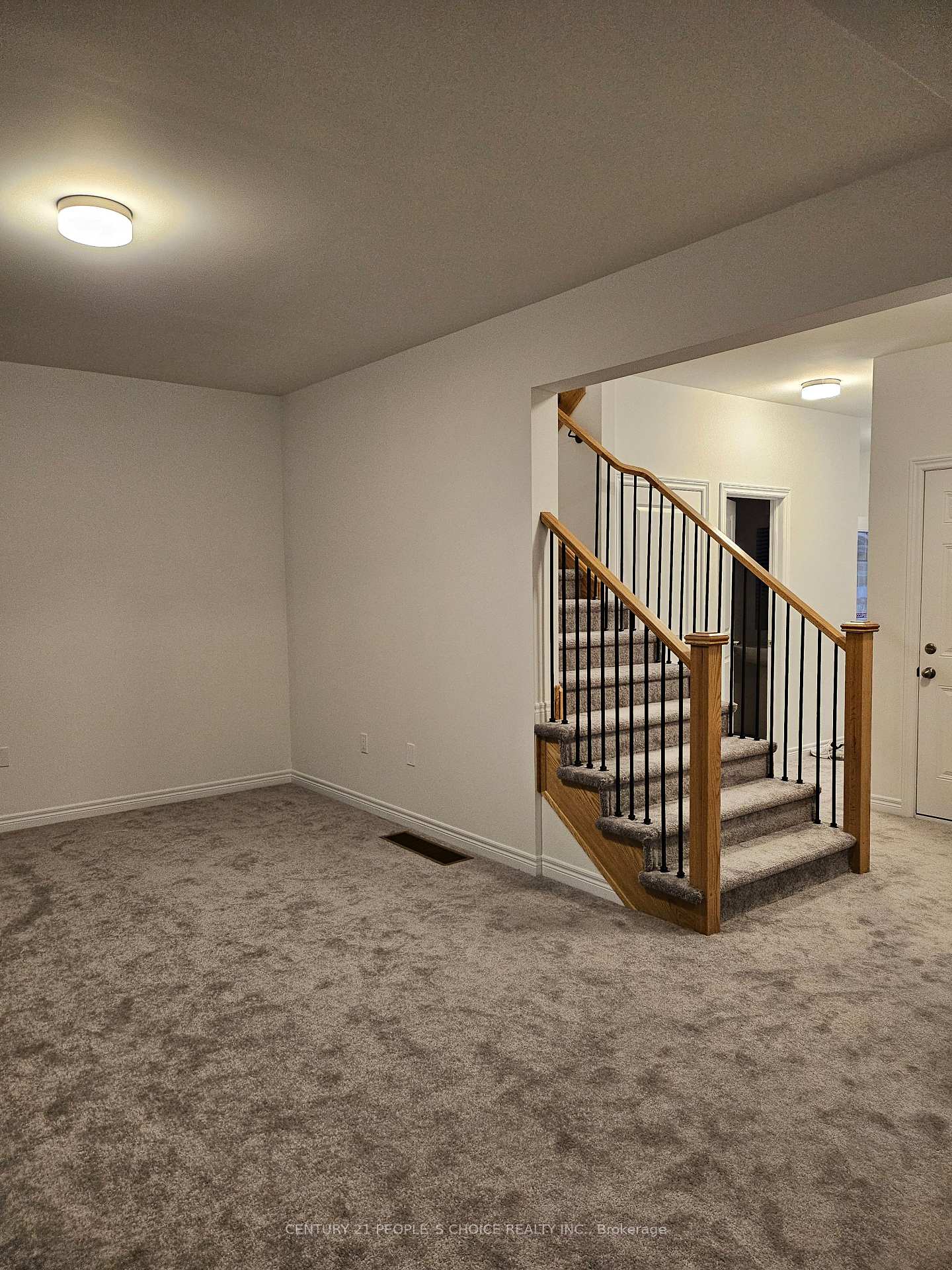 155 Rea Drive, Centre Wellington — photo 5 of 5