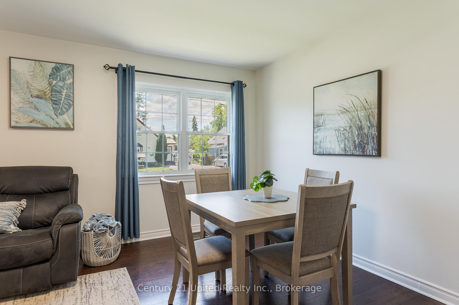 470 O'connell Road, Peterborough — photo 4 of 5