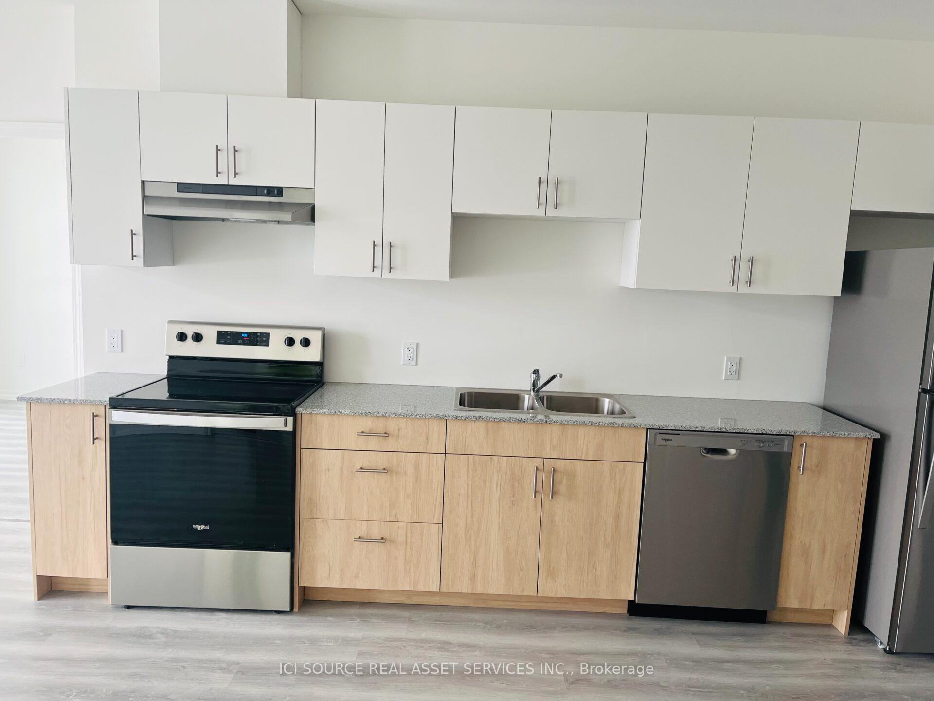 191 Elmira Road S 104C, Guelph, ON N1K 0E5