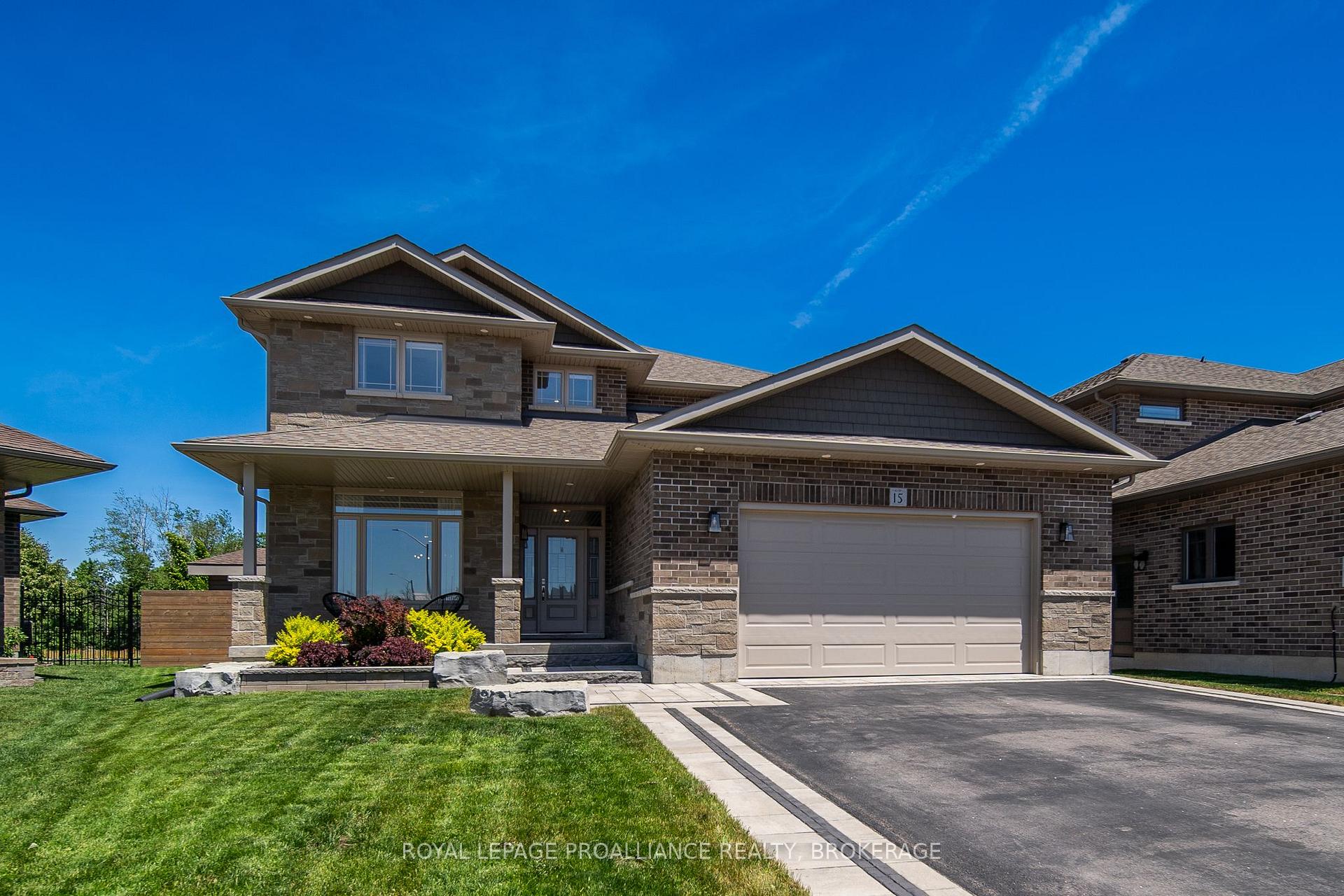 15 Matthew Street, Greater Napanee, ON K7R 0C3