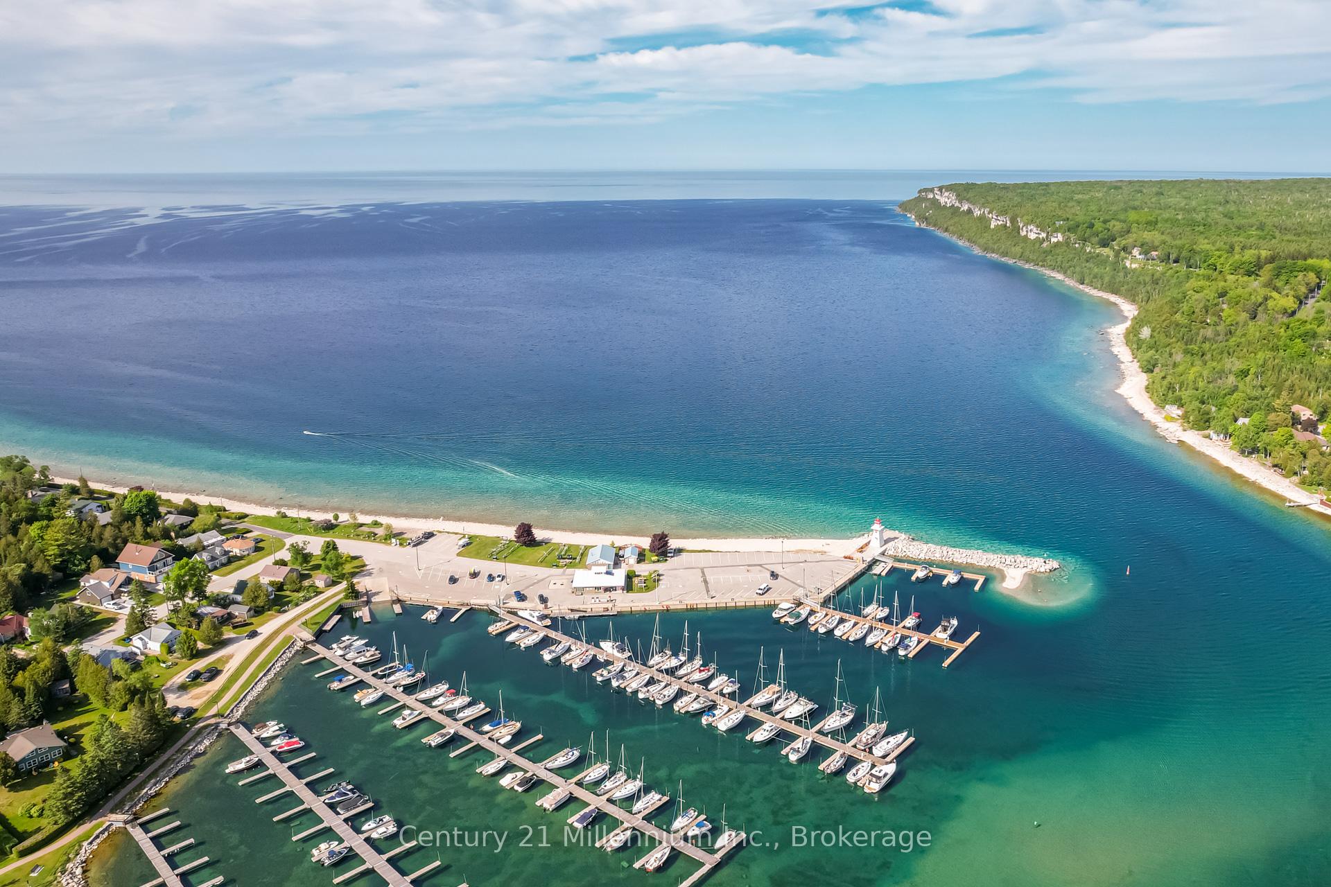 10 Alexander Street, Northern Bruce Peninsula — photo 4 of 5