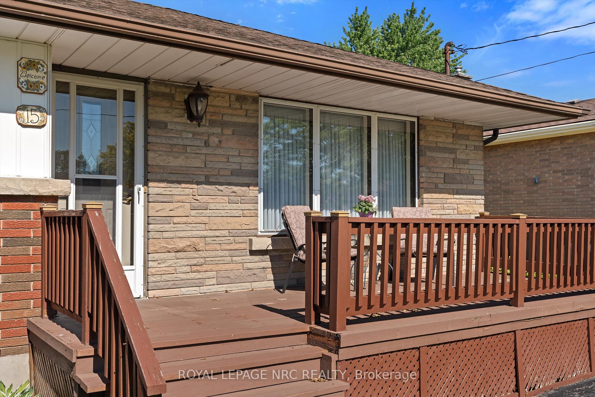 15 Carrol Street, Welland — photo 5 of 5