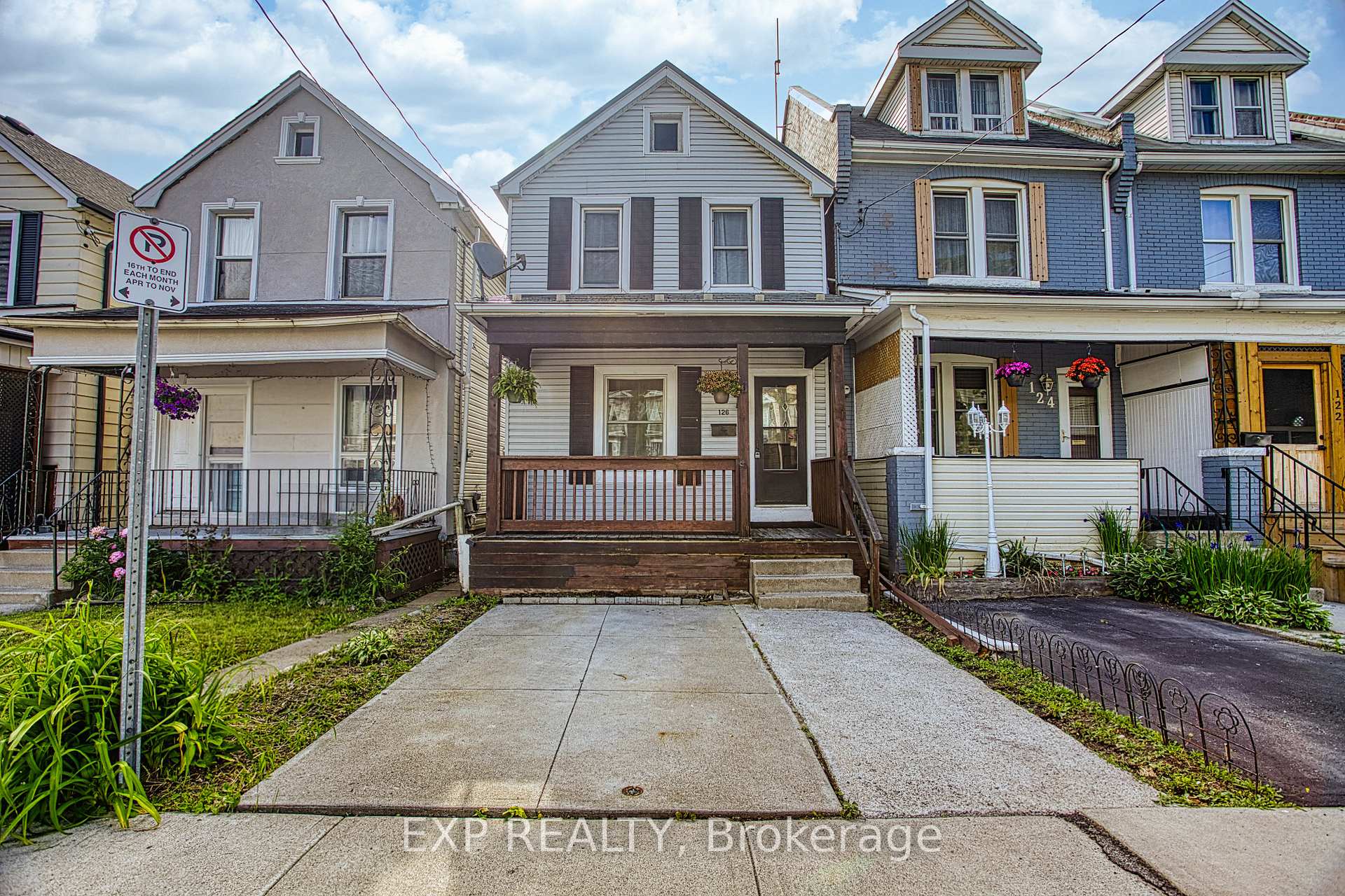 126 Belmont Avenue, Hamilton, ON L8L 7M3