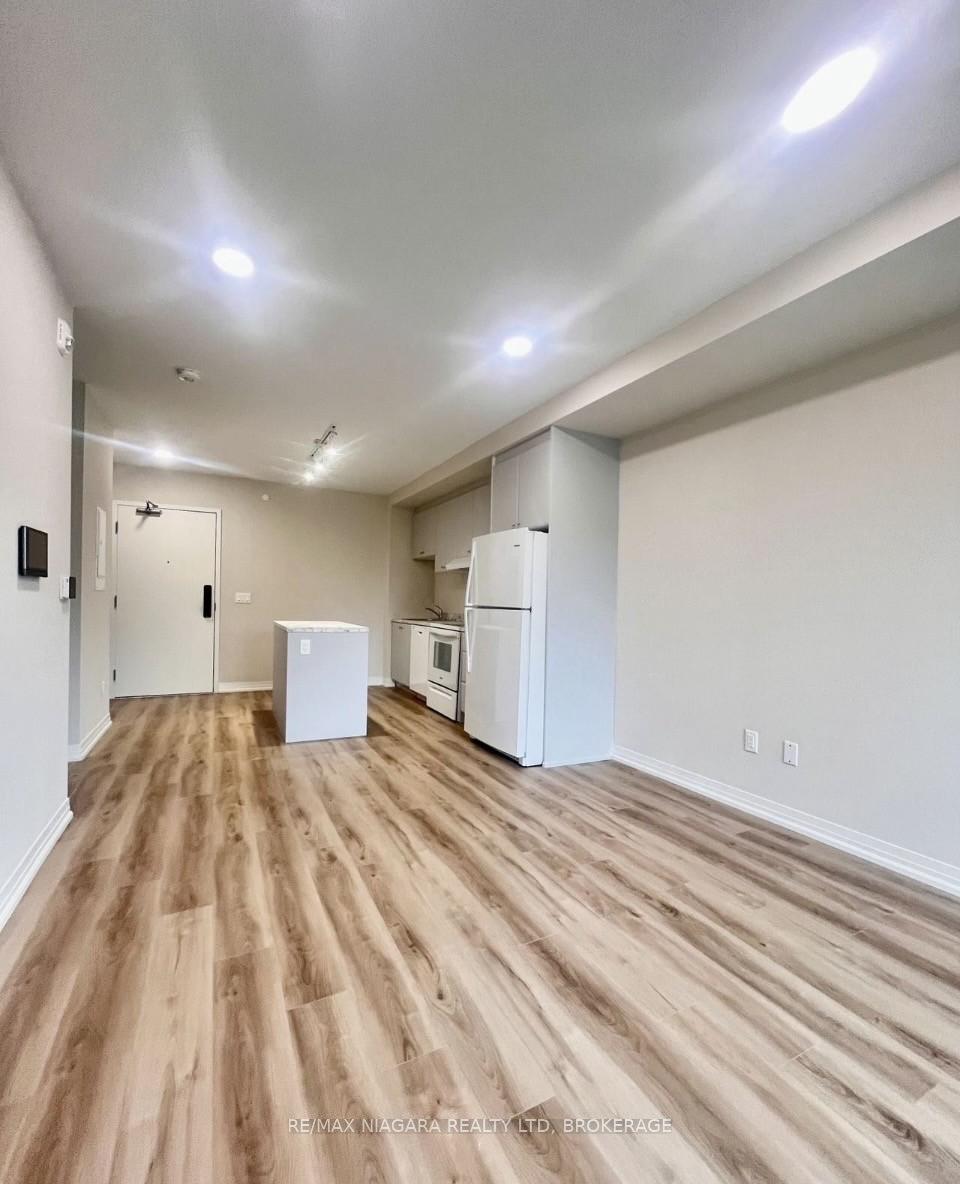 50 HERRICK Avenue 232, St. Catharines, ON L2P 2S4