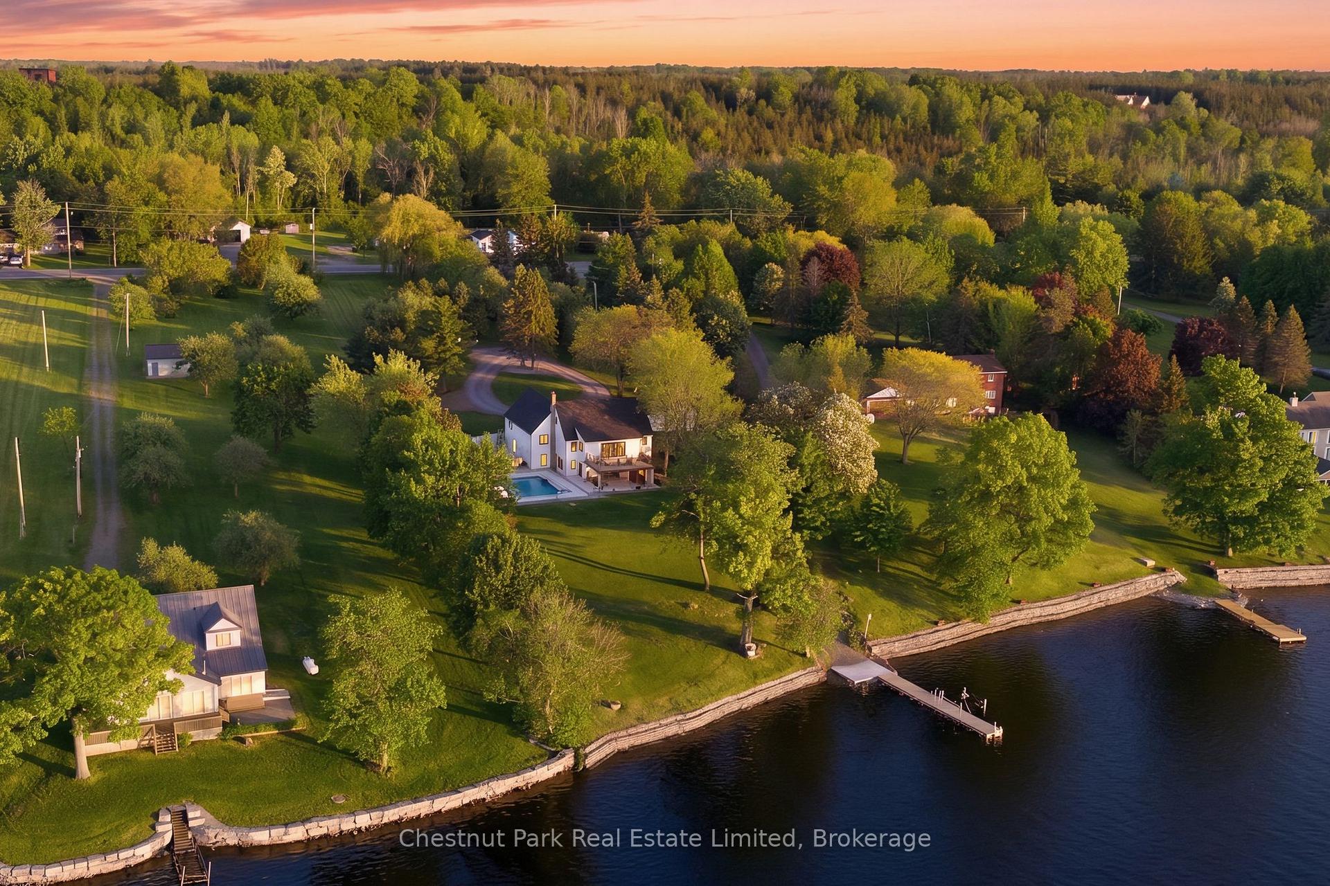 1424 County Rd 3 N/A, Prince Edward County — photo 2 of 5