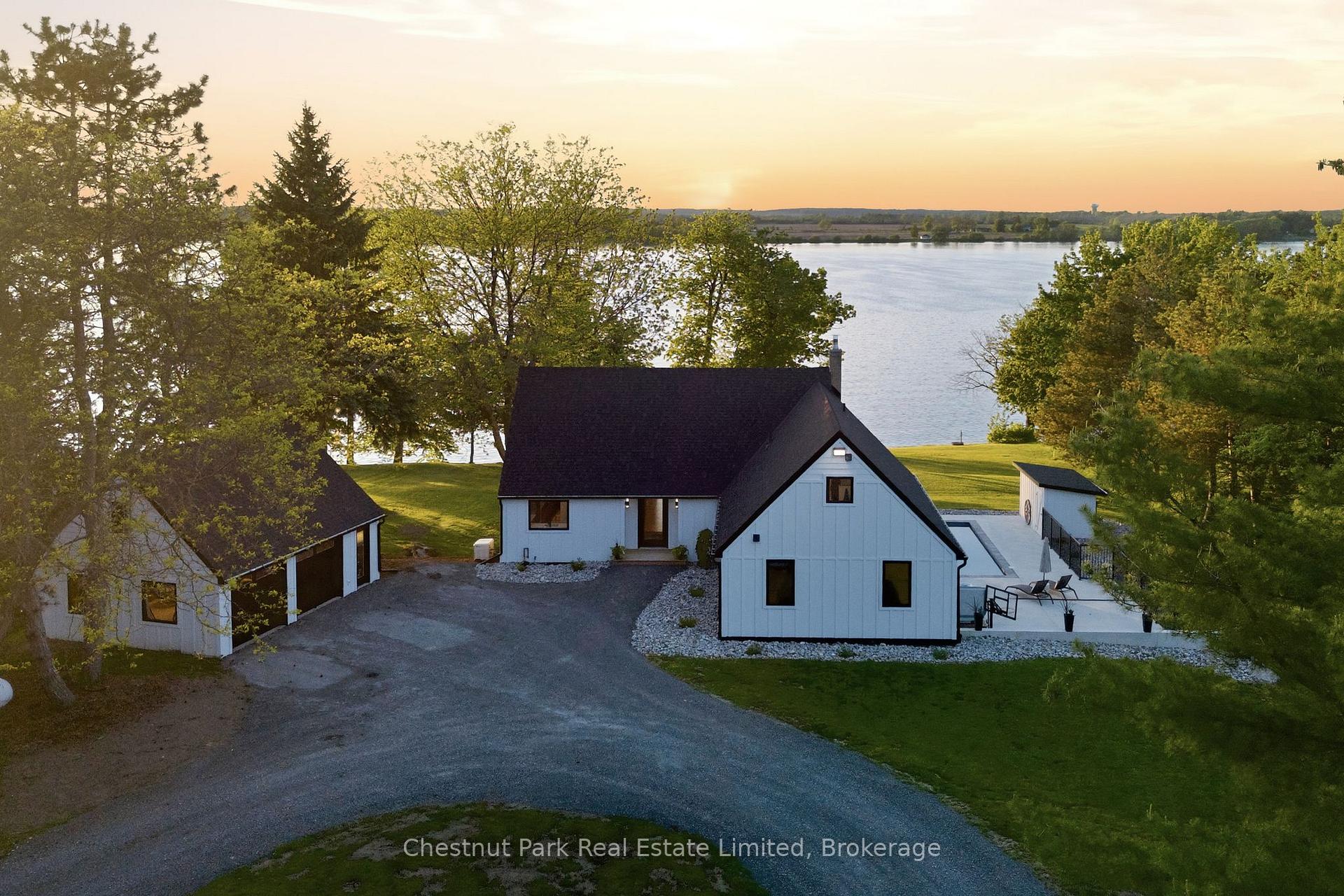 1424 County Rd 3 N/A, Prince Edward County — photo 5 of 5