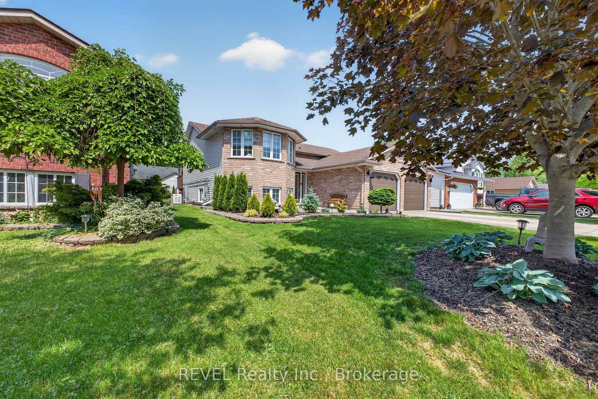 349 SCOTT Avenue, Fort Erie — photo 5 of 5