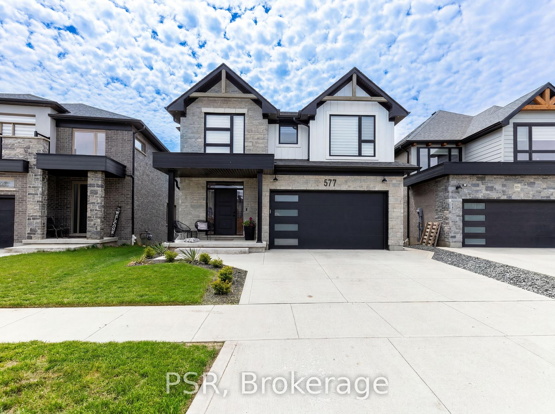 577 Doonwoods Crescent, Kitchener, ON N2P 0E5