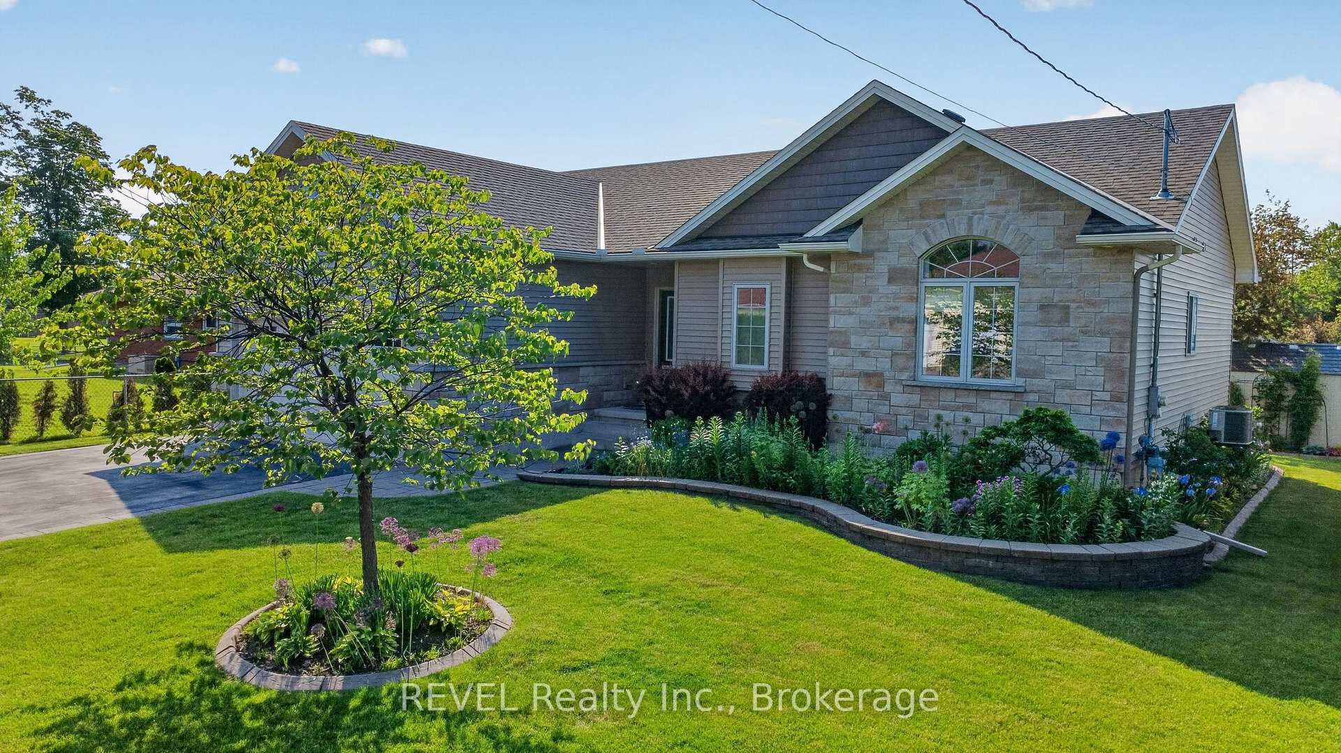 30 Drummond Crescent, Fort Erie — photo 5 of 5
