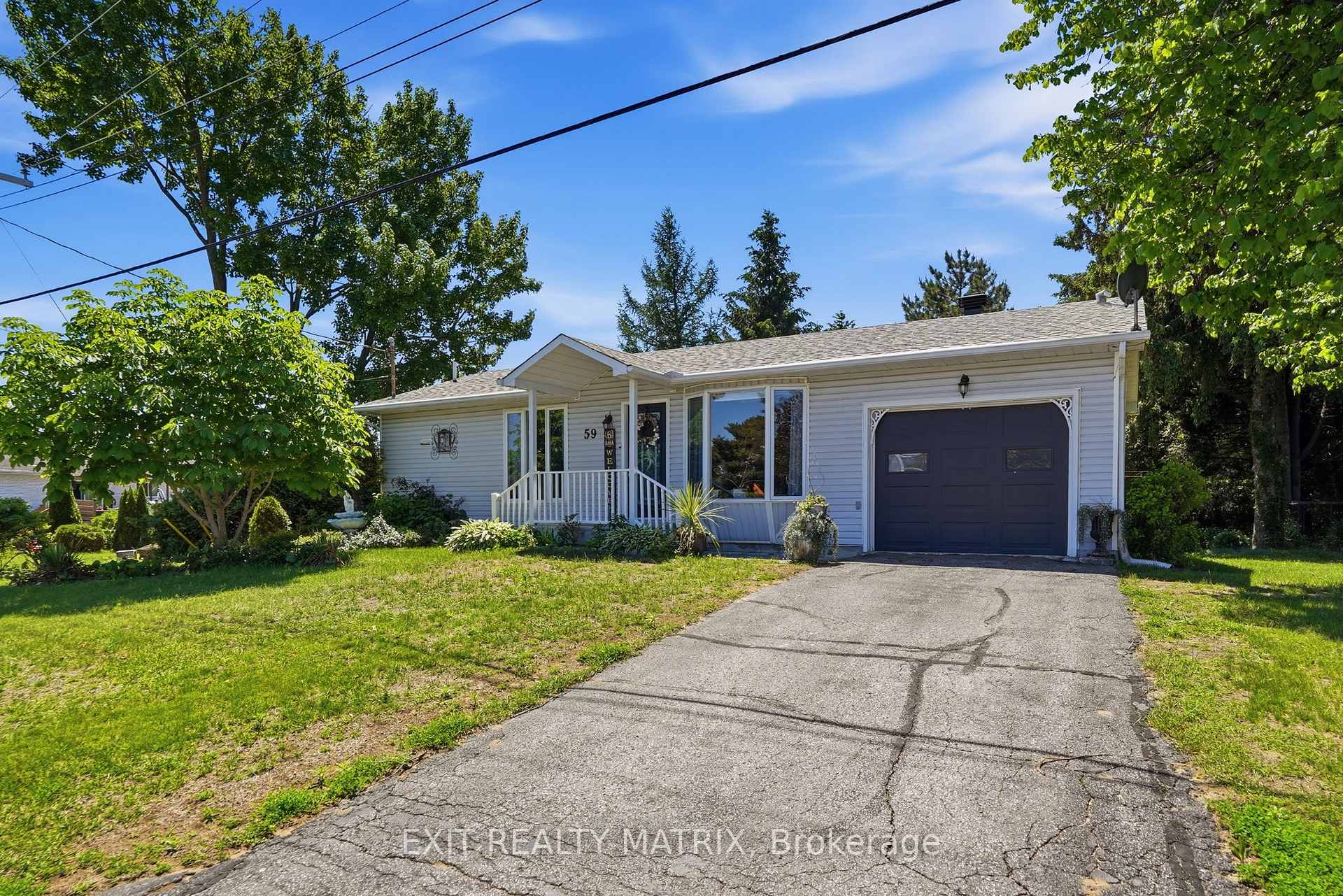 59 Alexandre Street, Alfred and Plantagenet, ON K0B 1A0