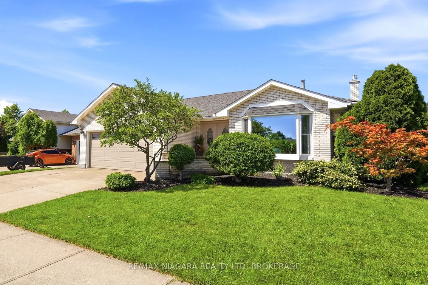 8009 Preakness Street, Niagara Falls, ON L2H 2E8