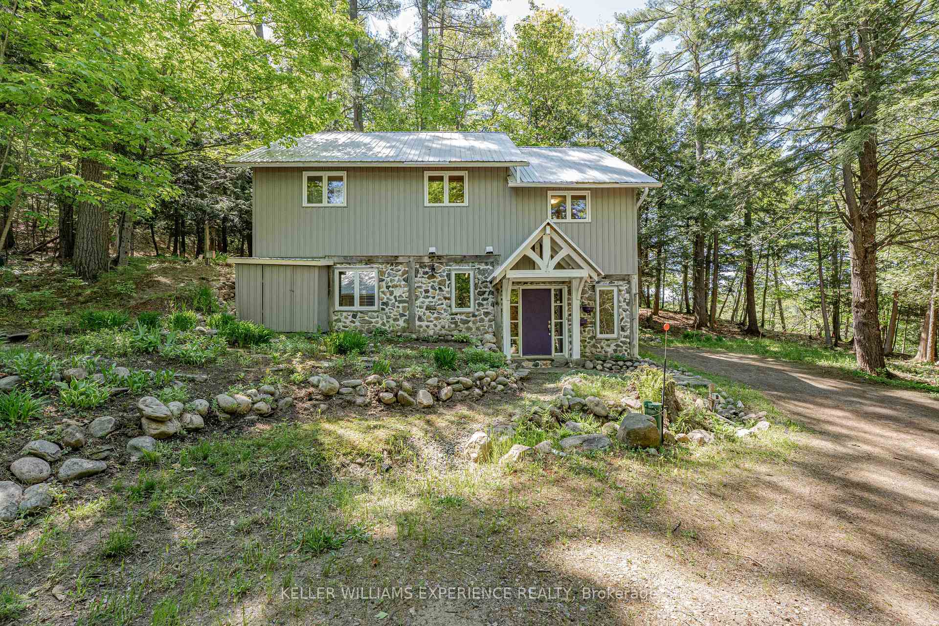 55 Mary Lake Crescent, Huntsville — photo 5 of 5