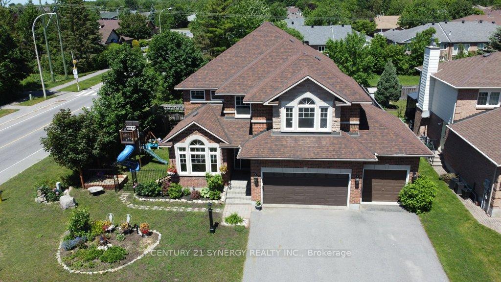37 Windfield Crescent, Kanata, ON K2M 2B7