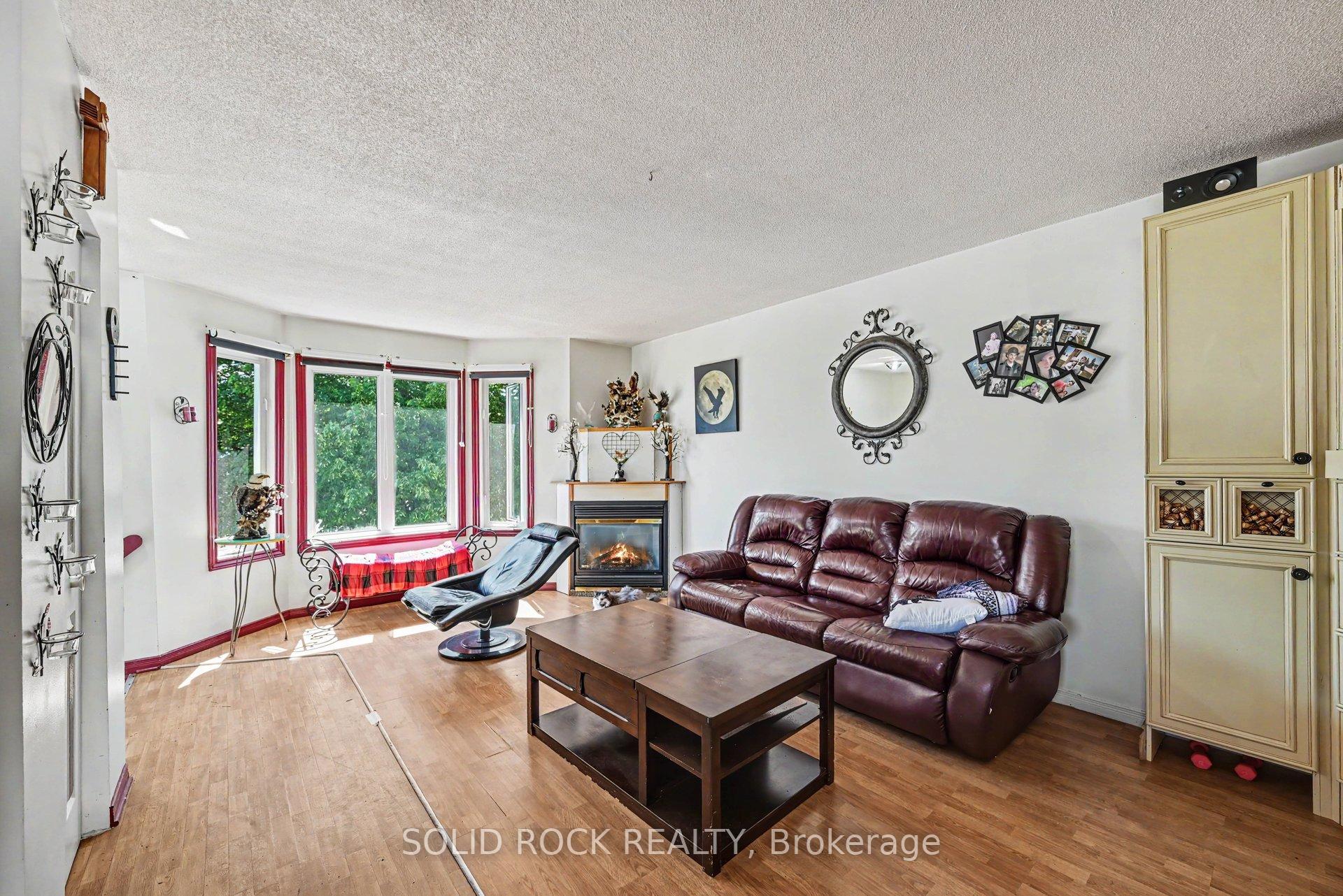 530 Mario Street, Hawkesbury — photo 5 of 5