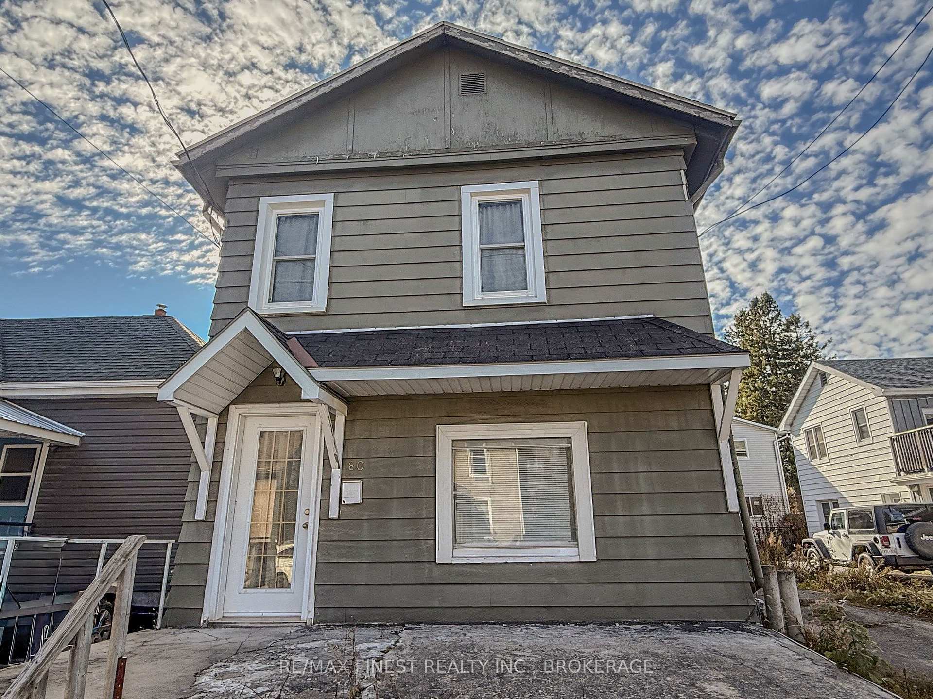 80 MAIN Street, Kingston, ON K7K 3Y8