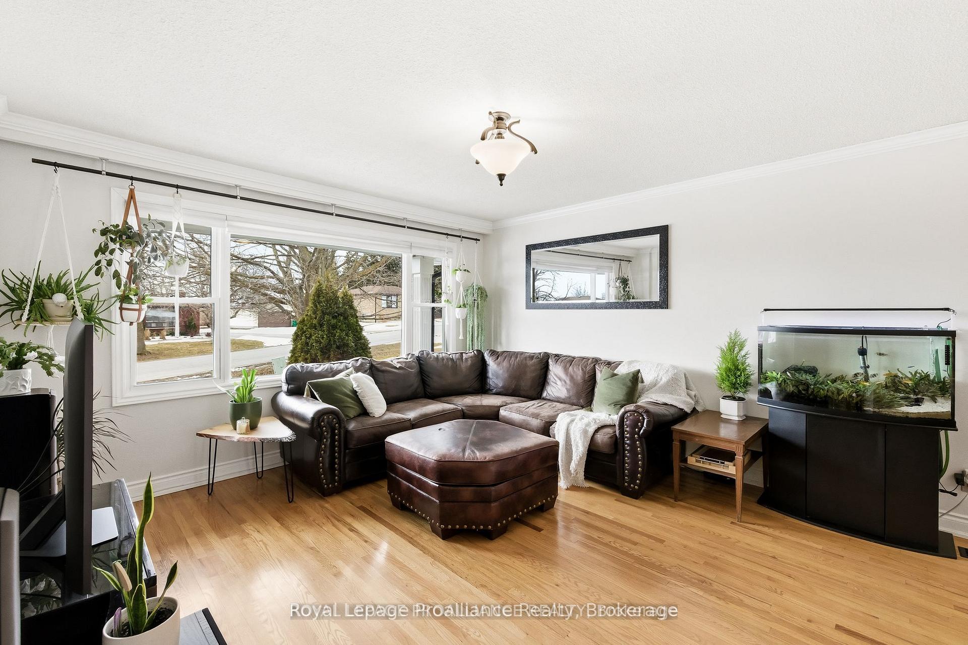 836 Stewart Drive, Peterborough — photo 5 of 5