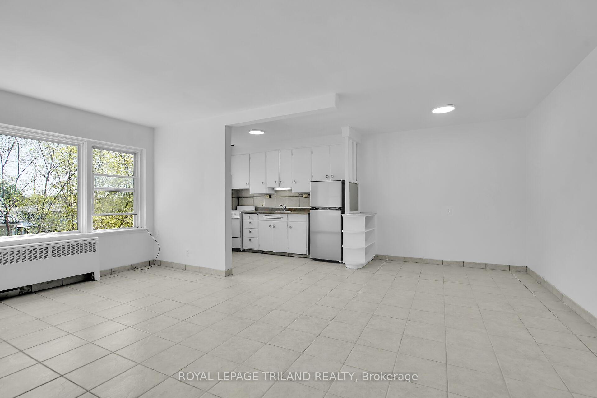917 Hamilton Road 20, London East, ON N5Z 1W3