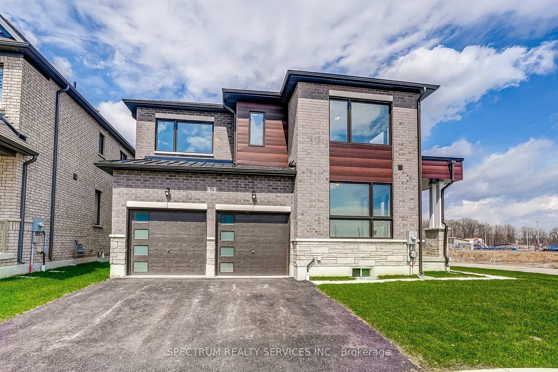 78 GRANKA Street, Brantford — photo 3 of 5