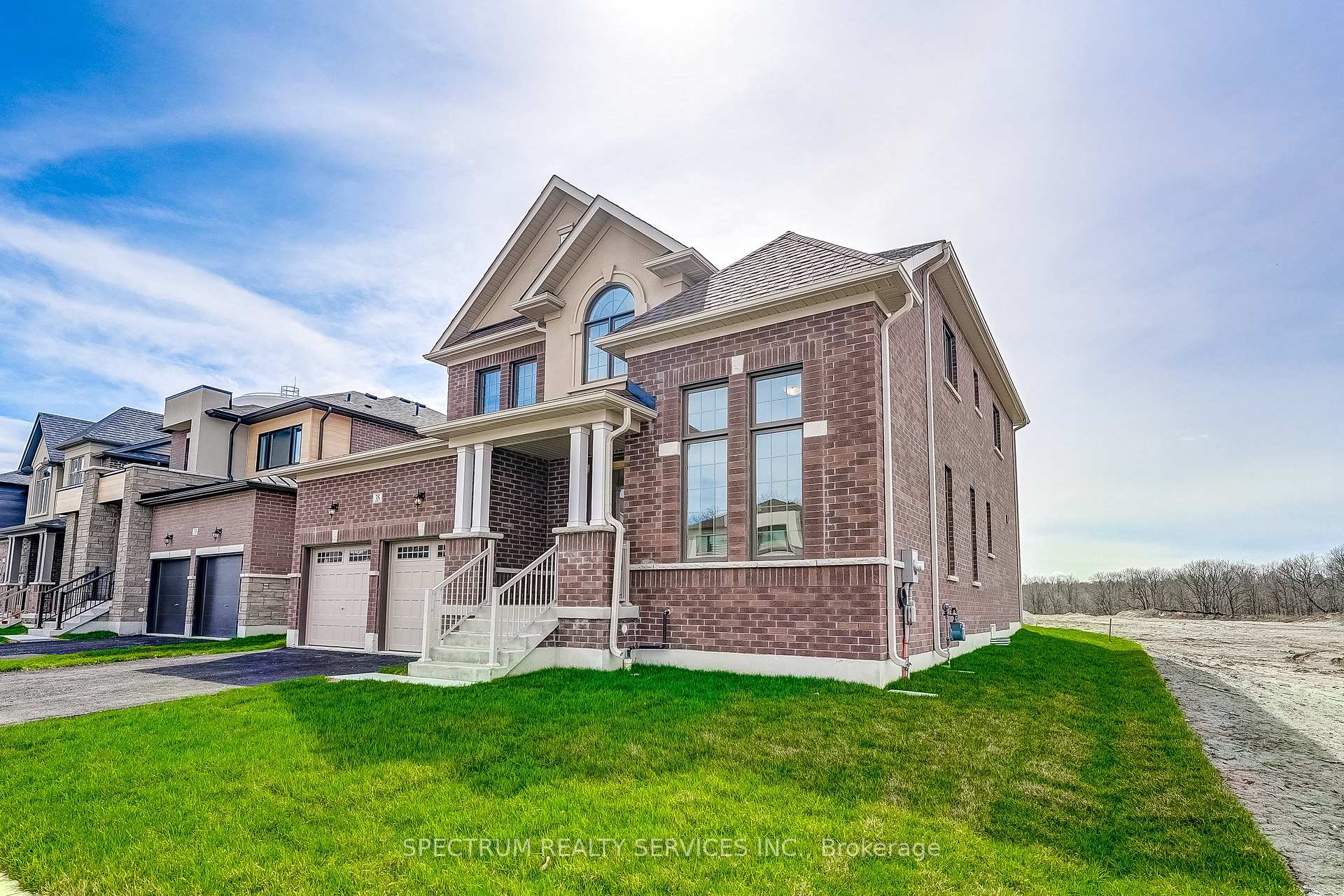 35 Dore Drive, Brantford — photo 3 of 5