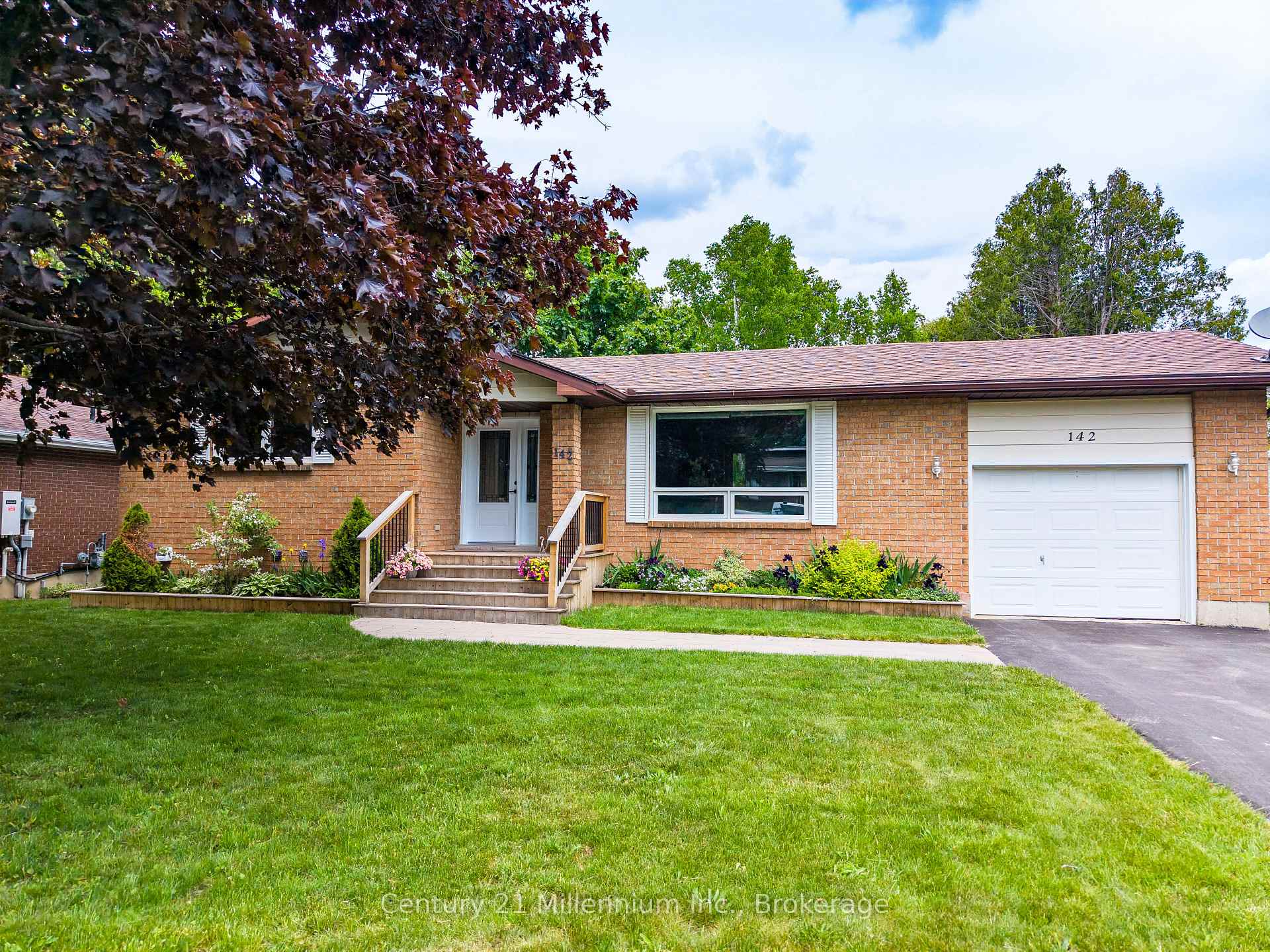 142 Arthur Street, Blue Mountains, ON N0H 2P0