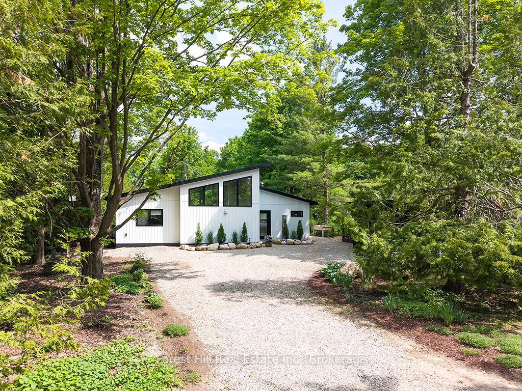 149 Sir William's Lane, Grey Highlands, ON N0C 1E0
