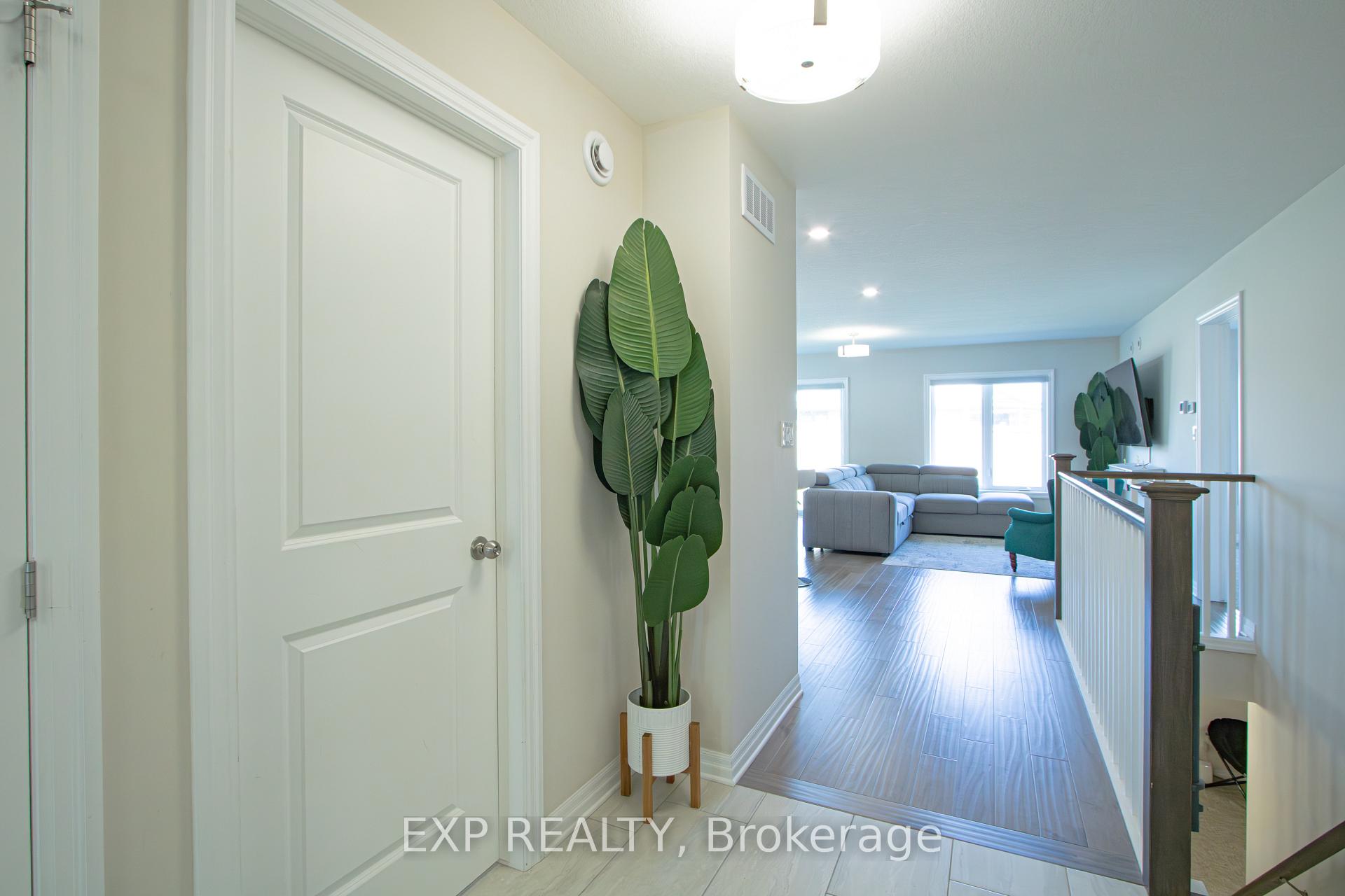 17 Harlequin Court, St. Thomas — photo 5 of 5