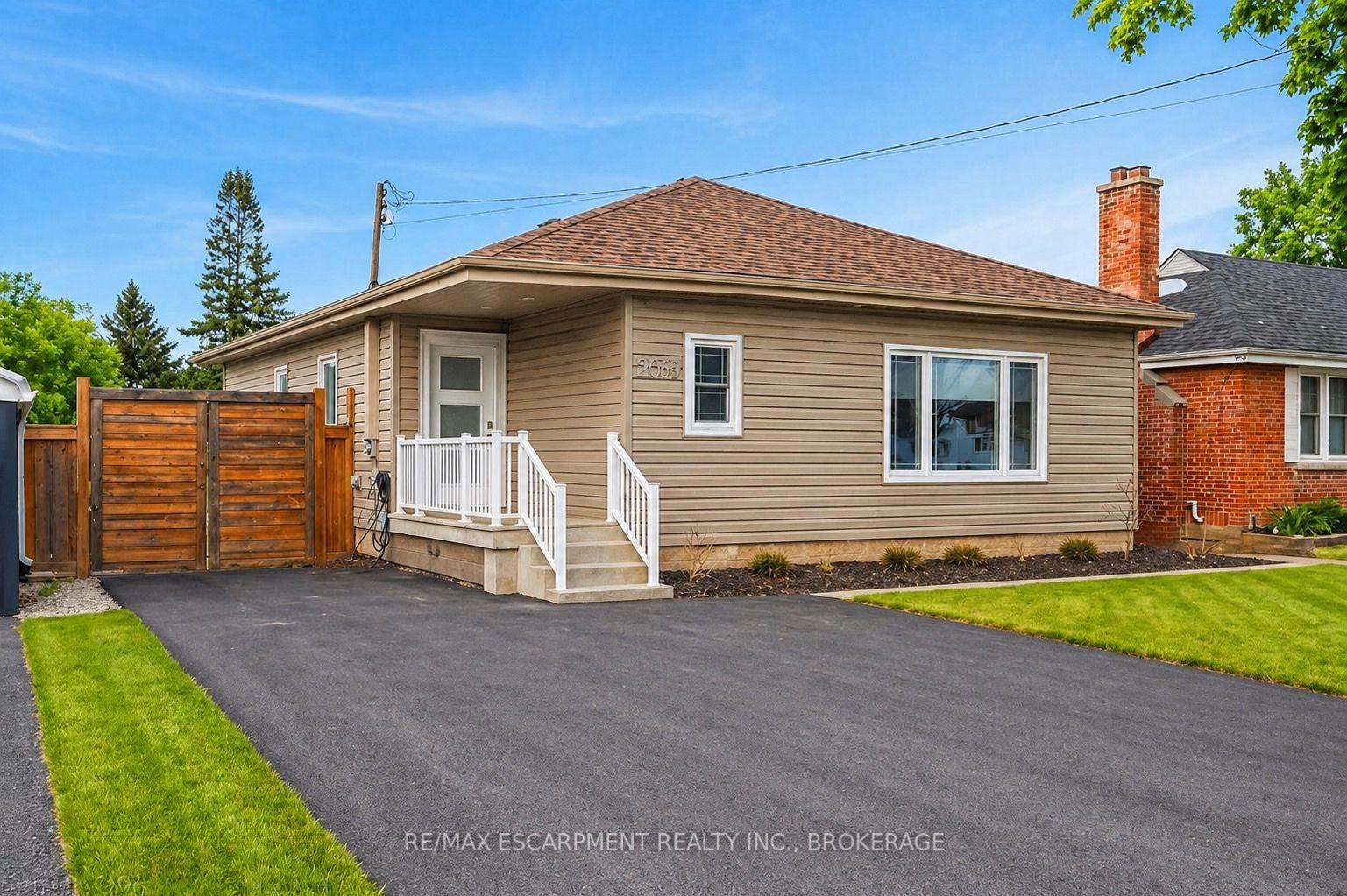 258 Sanatorium Road, Hamilton, ON L9C 1Z9
