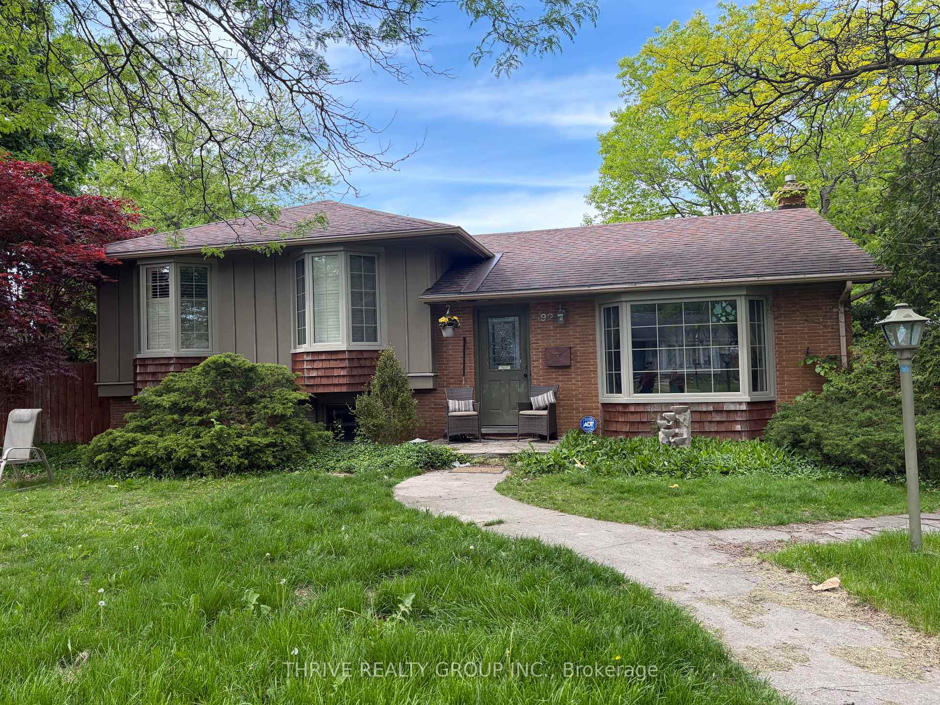 92 Maxwell Court Crescent, London North, ON N5X 1Z1