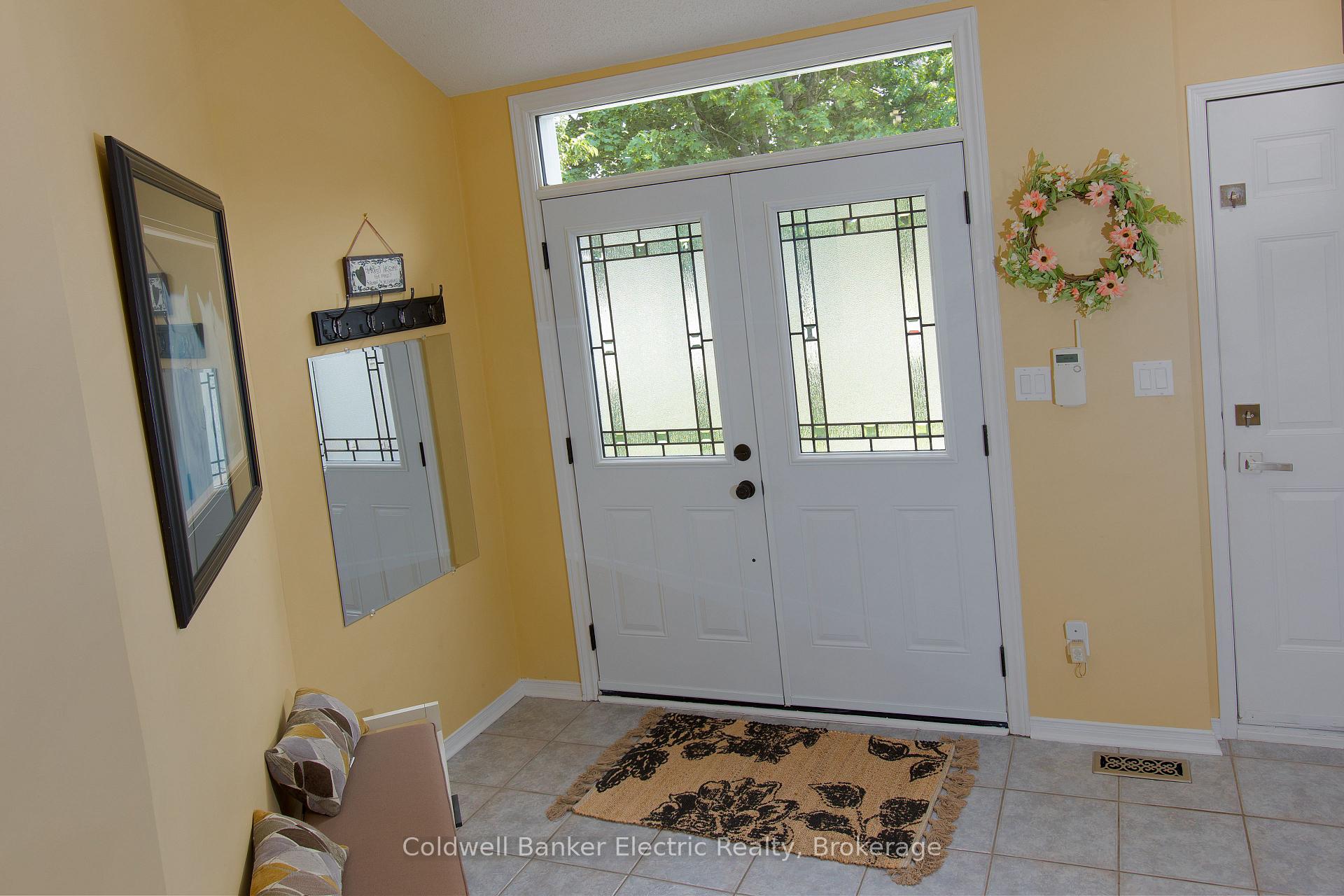 1338 Wildark Drive, Peterborough — photo 4 of 5