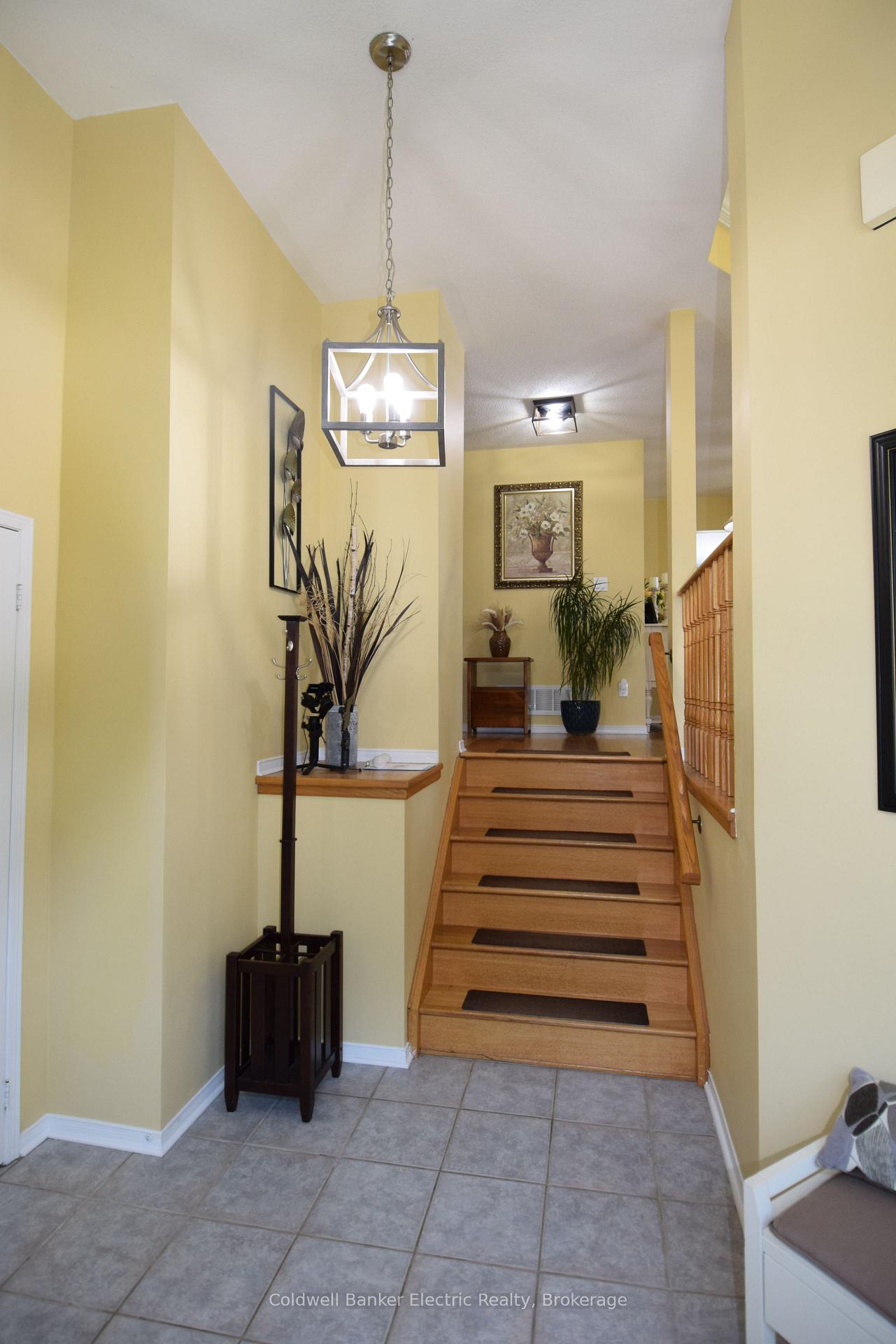 1338 Wildark Drive, Peterborough — photo 5 of 5