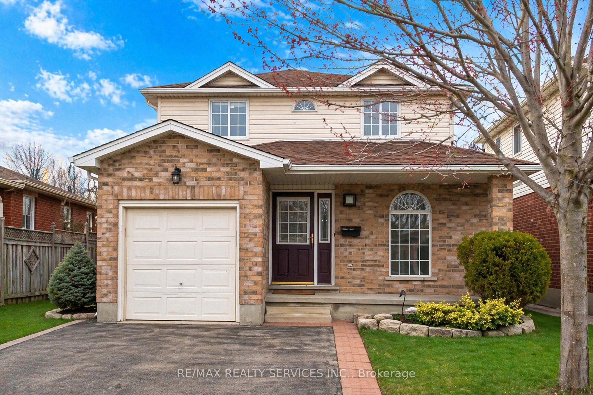 234 Country Club Drive, Guelph, ON N1E 3L2
