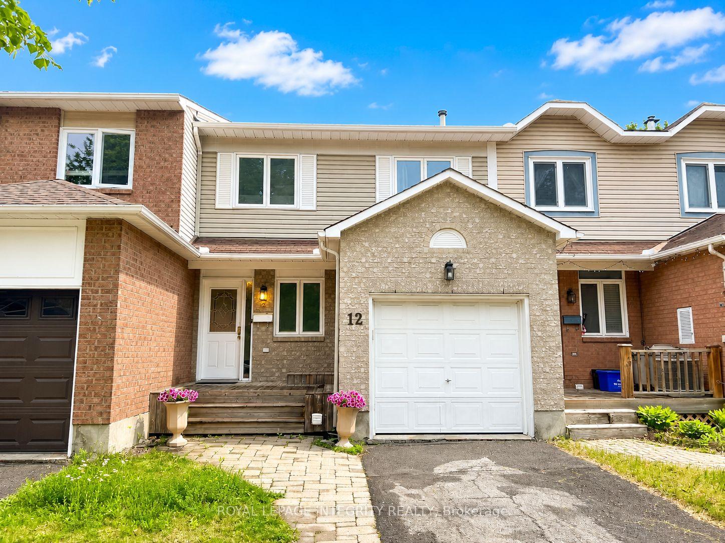 12 KIMBOLTON Crescent, Kanata, ON K2K 2S3