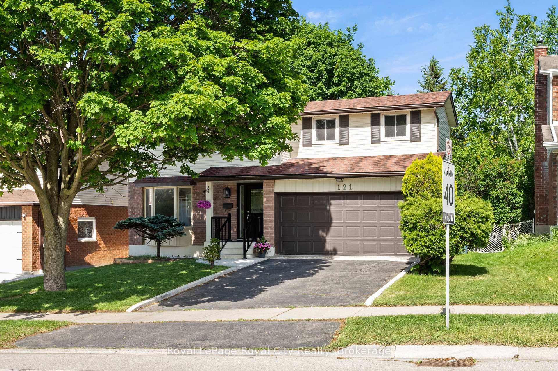 121 Imperial Road N, Guelph, ON N1H 7Z5