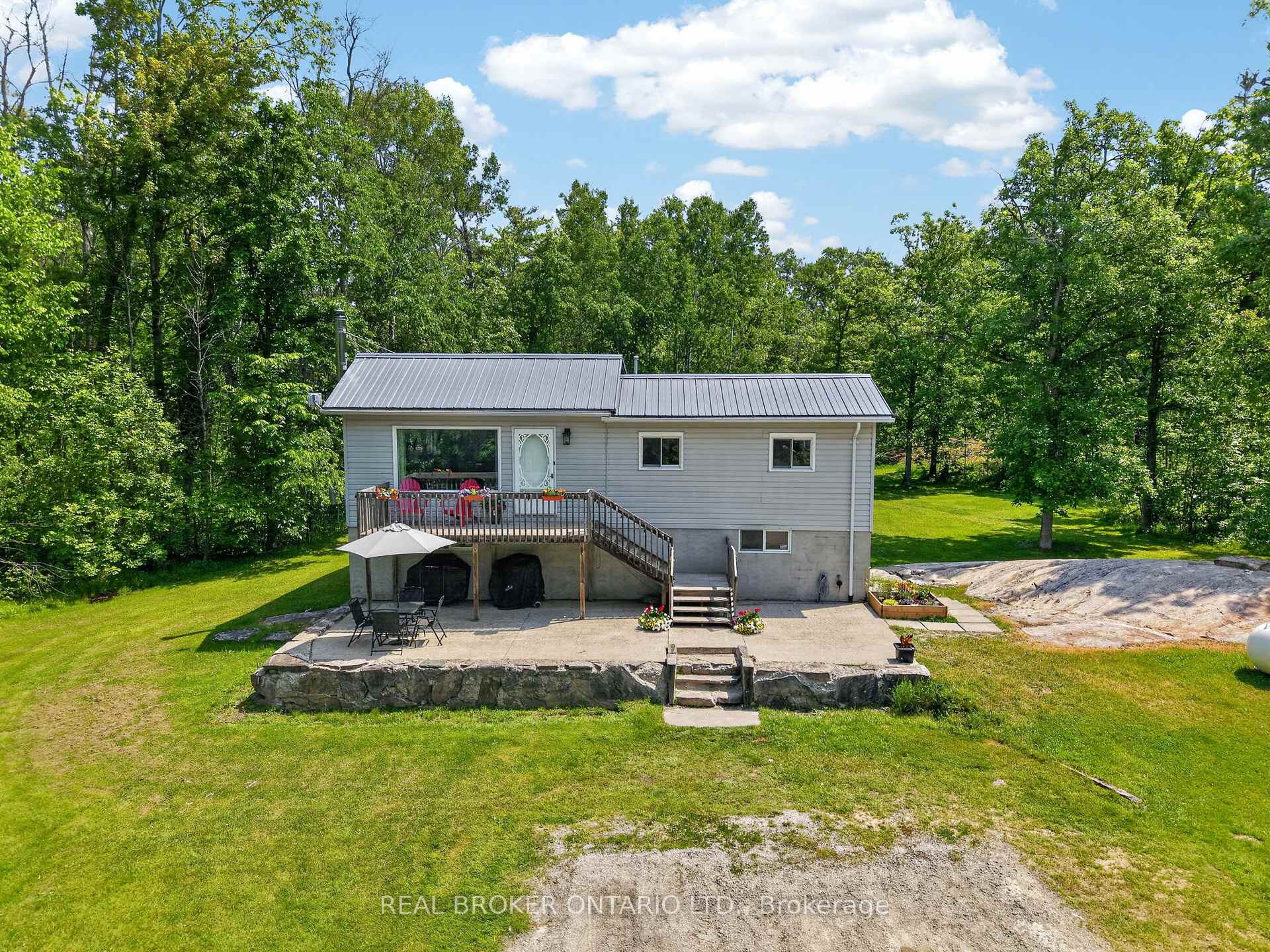 524 Honey Harbour Road, Georgian Bay, ON L0K 1S0