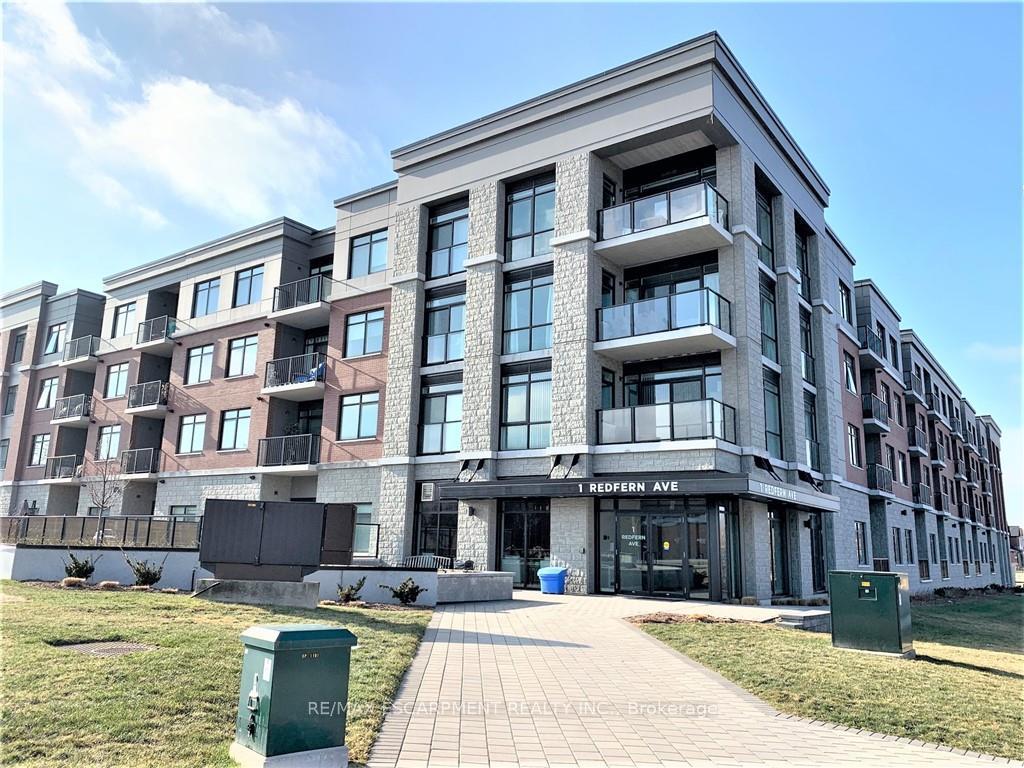 1 REDFERN Avenue 135, Hamilton, ON L9C 0E6