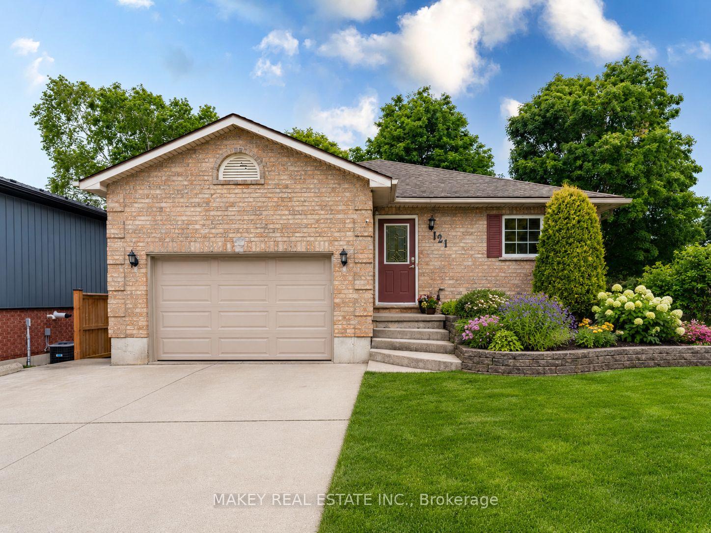 121 Hemlock Road, Ingersoll, ON N5C 3Z4