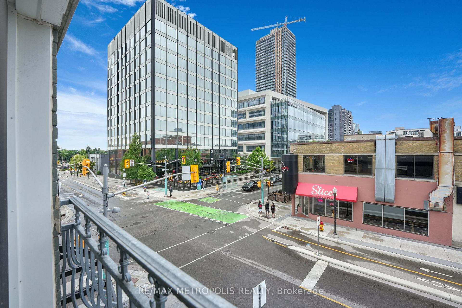 276 King Street W 207, Kitchener, ON N2G 1B6