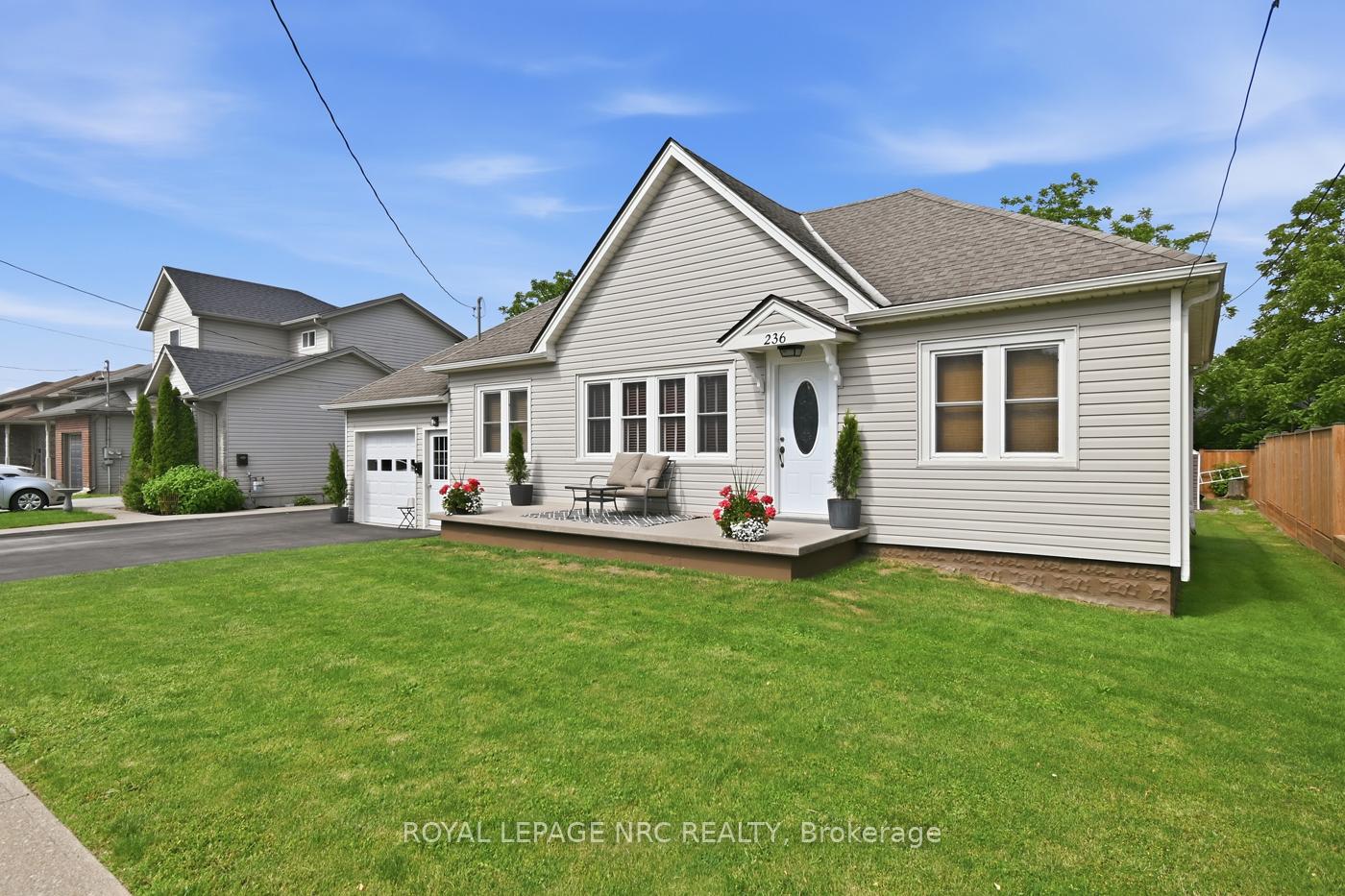 236 Deere Street, Welland — photo 3 of 5
